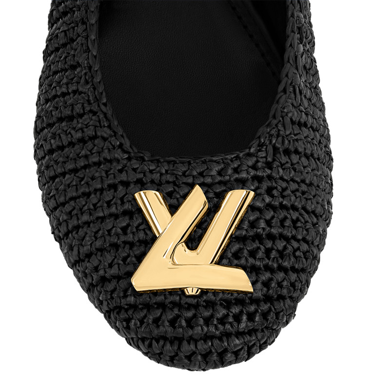 Nina Flat Ballerina 6