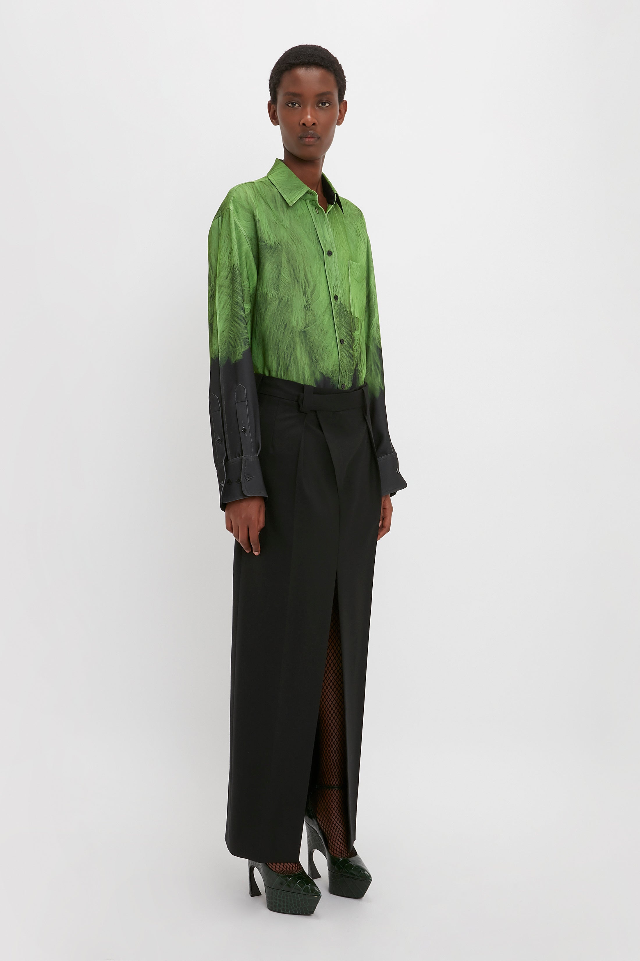Oversized Digital Feather Print Shirt in Black-Green - 4