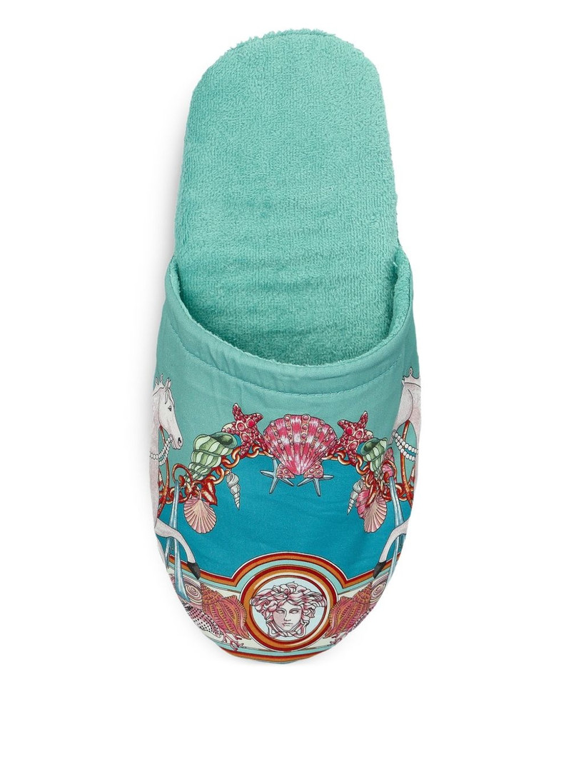 printed slip-on slippers 4