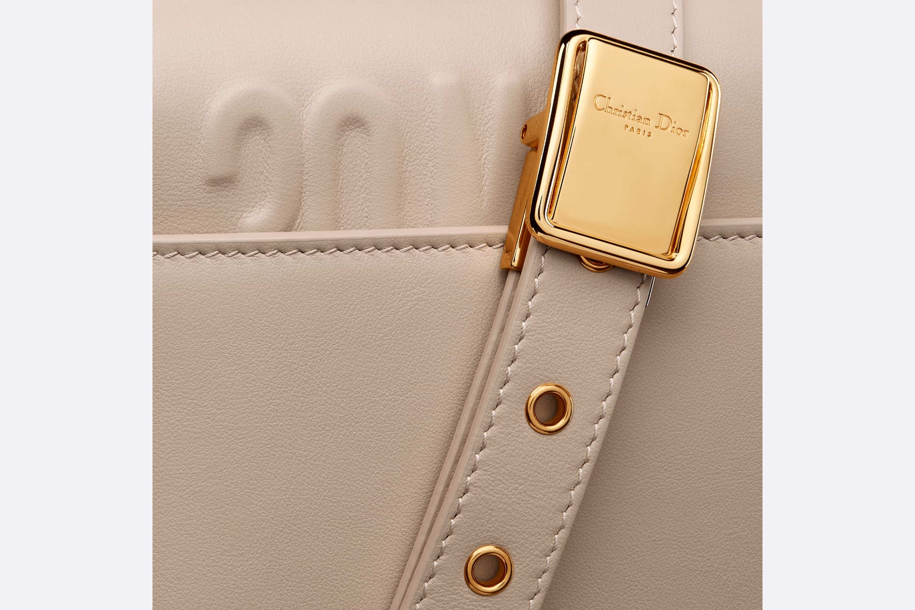 Small 30 Montaigne Bag - 6