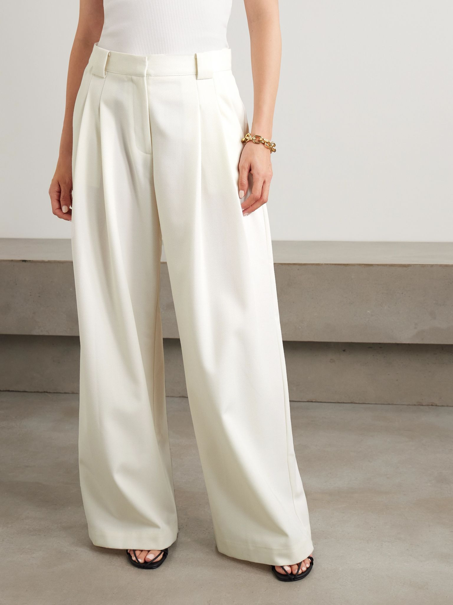 Pleated wool-blend twill wide-leg pants Off-white - 3