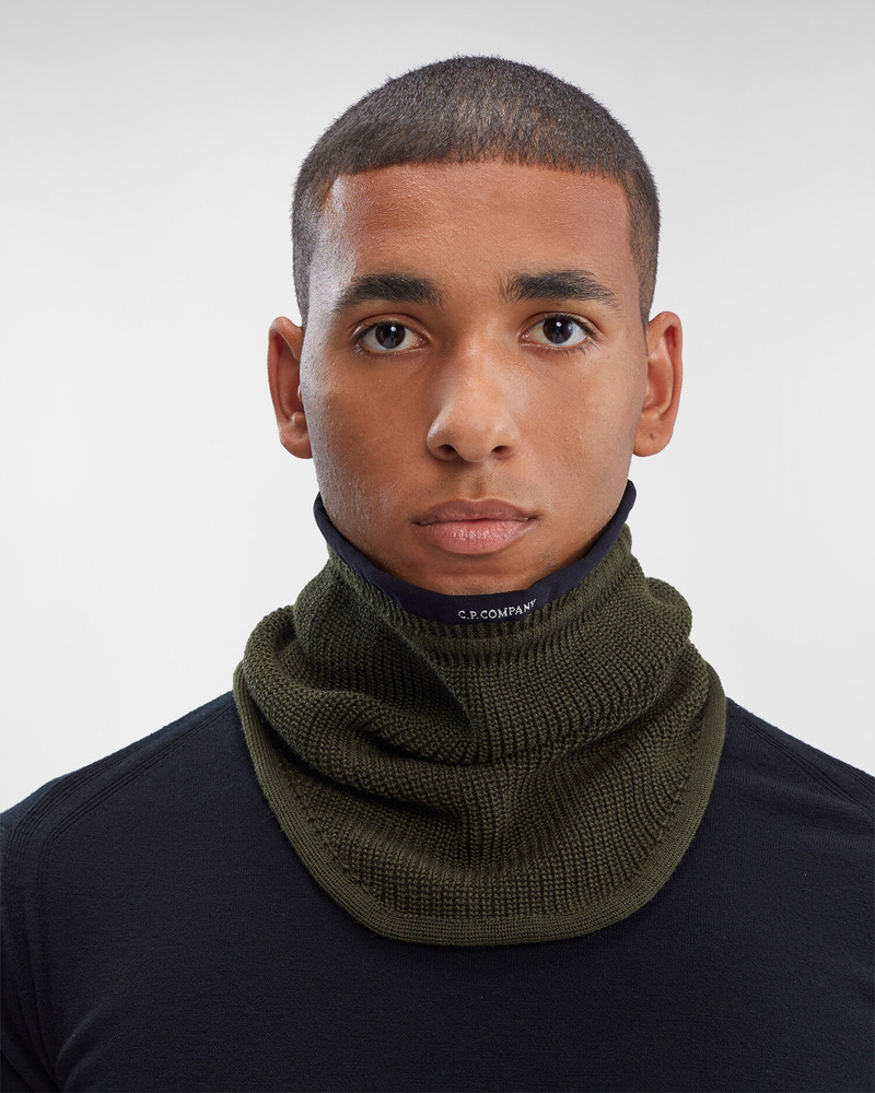 C.P. Company Extra Fine Merino Wool Snood | REVERSIBLE