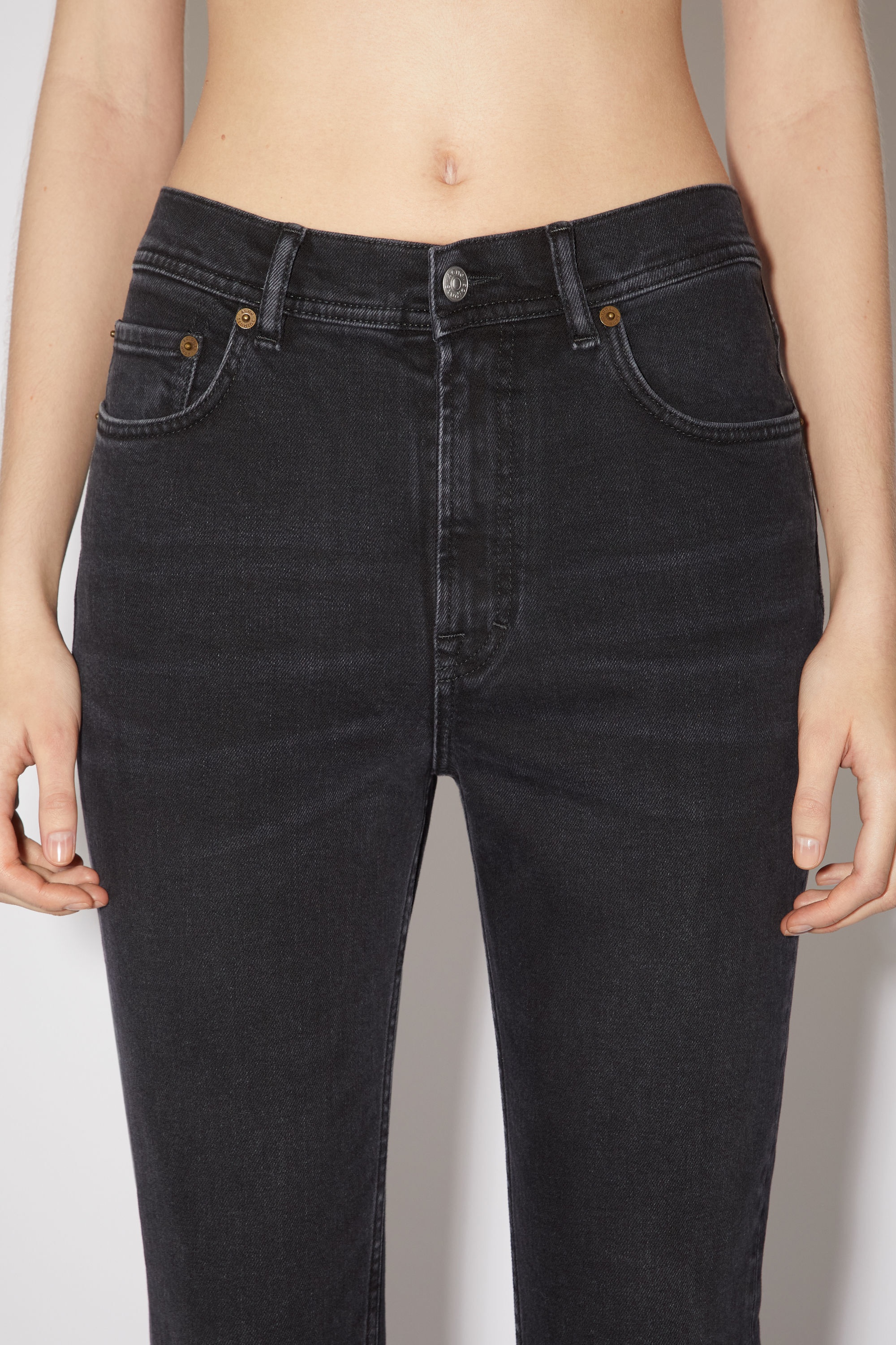 Tapered fit jeans - Used black - 5