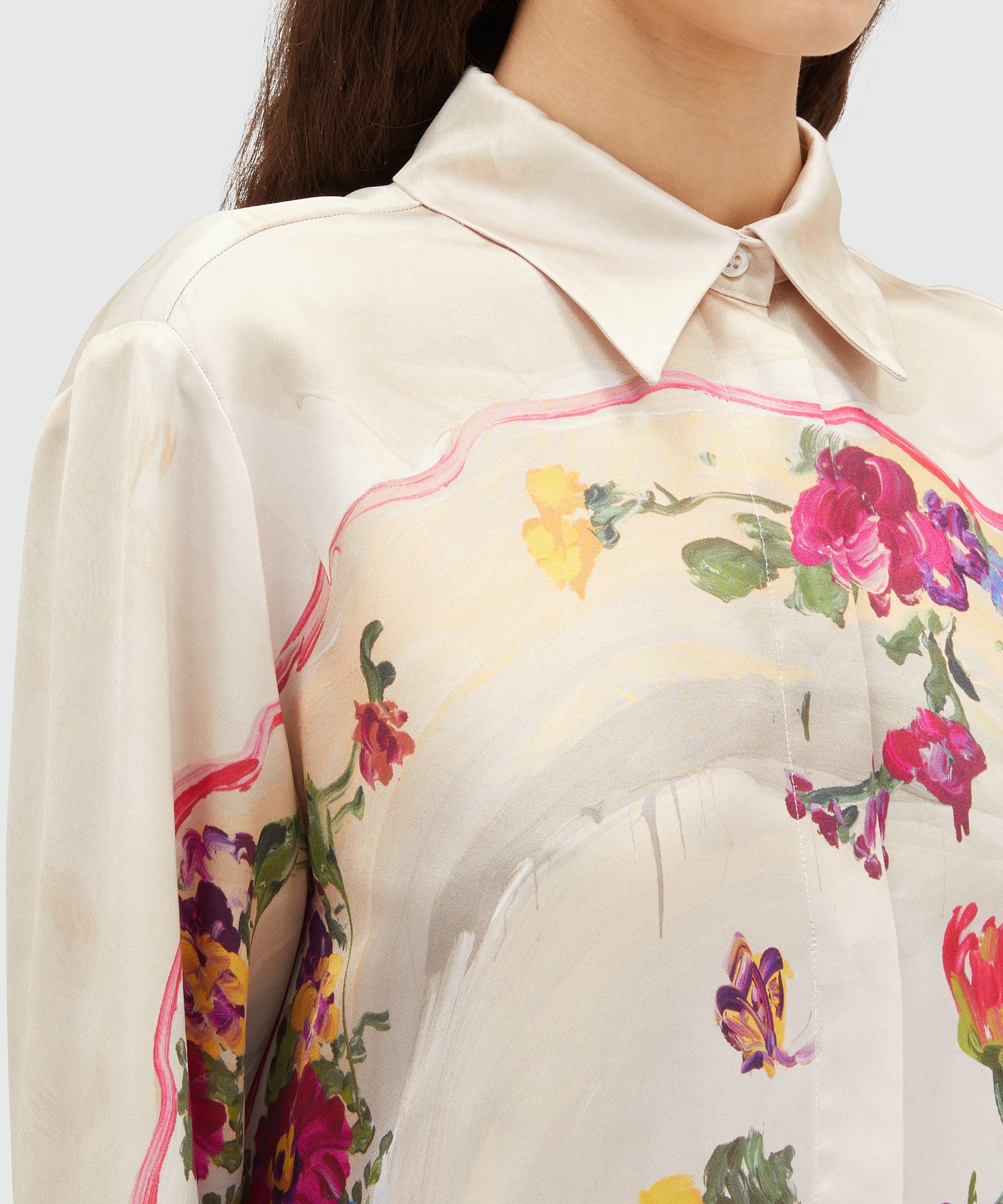 Fluid satin shirt with "Plates" print - 5
