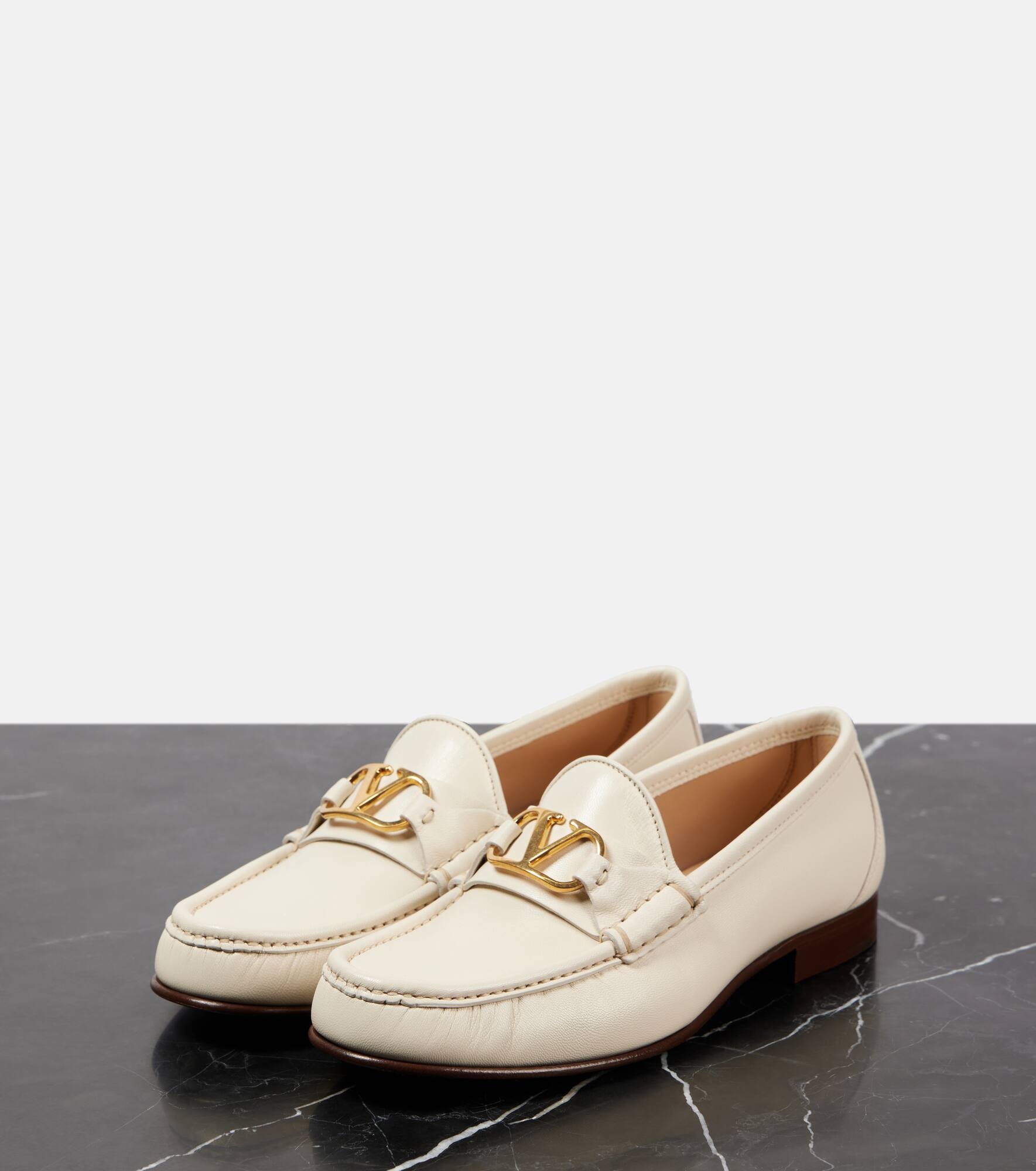VLogo Signature leather loafers - 4
