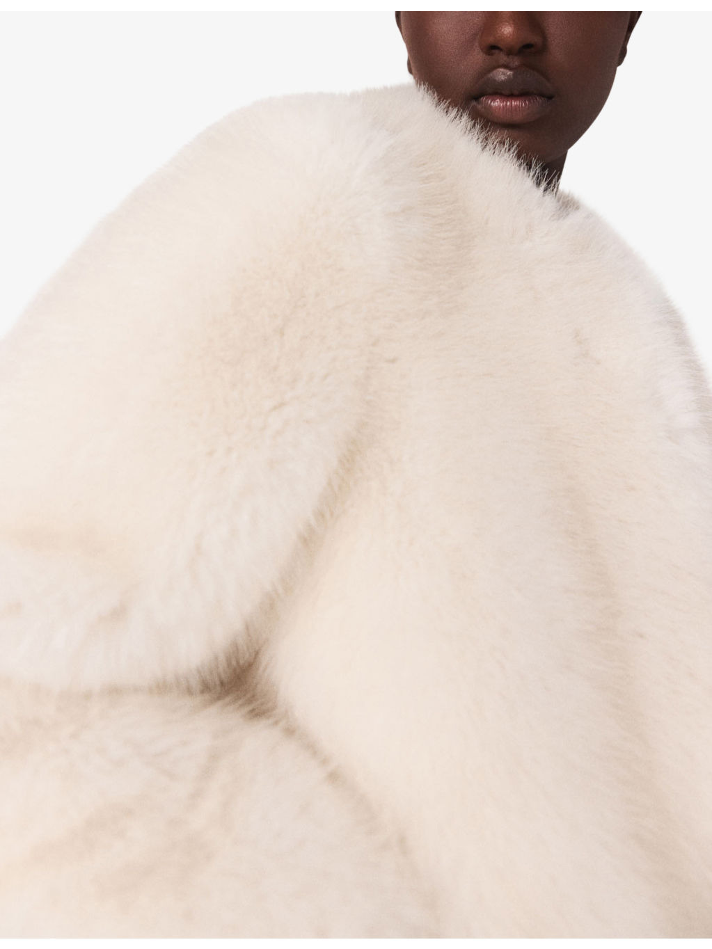 Round-Neck Patch-Pocket Faux-Fur Jacket - 5