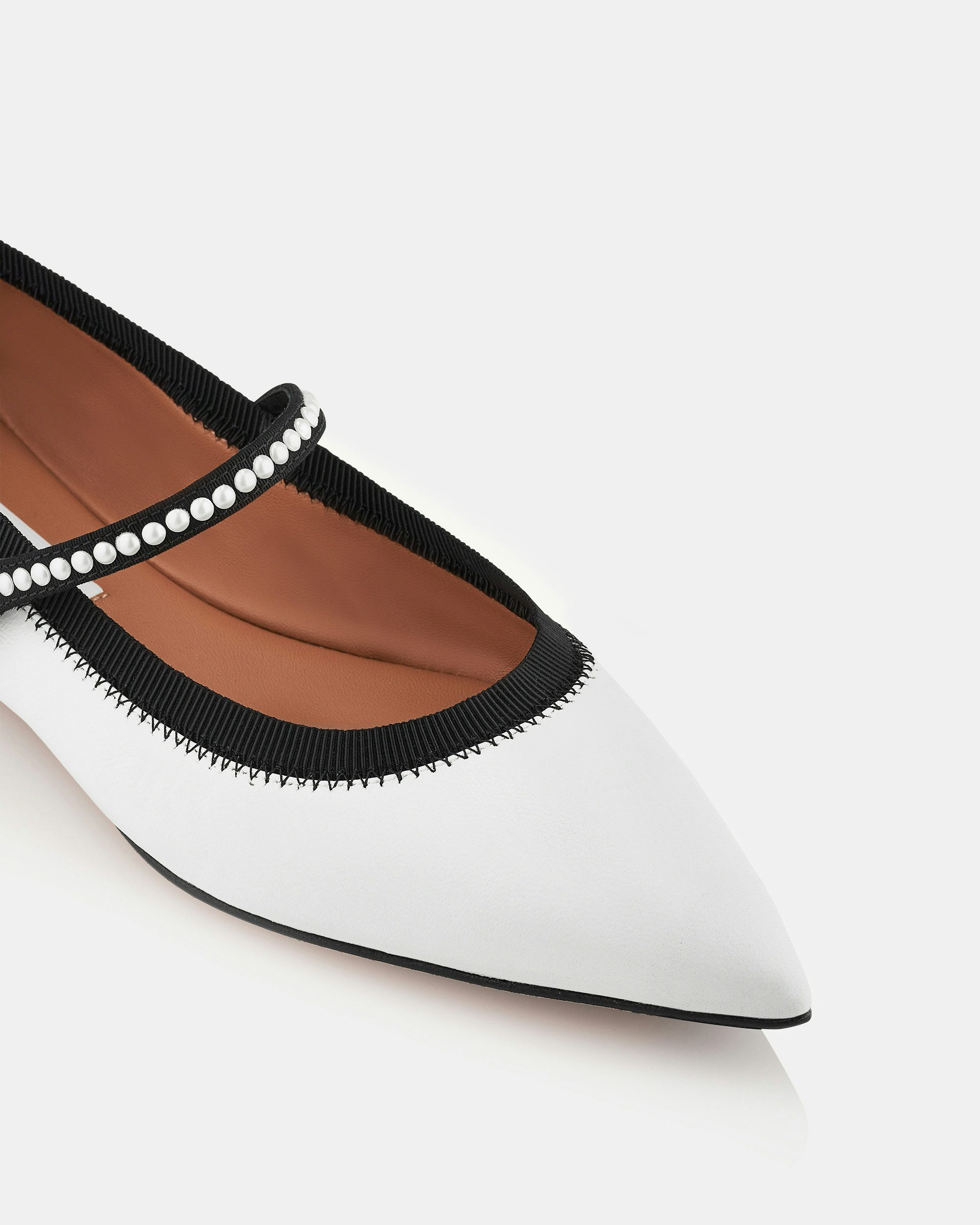 Romy Pearl Flat - 6