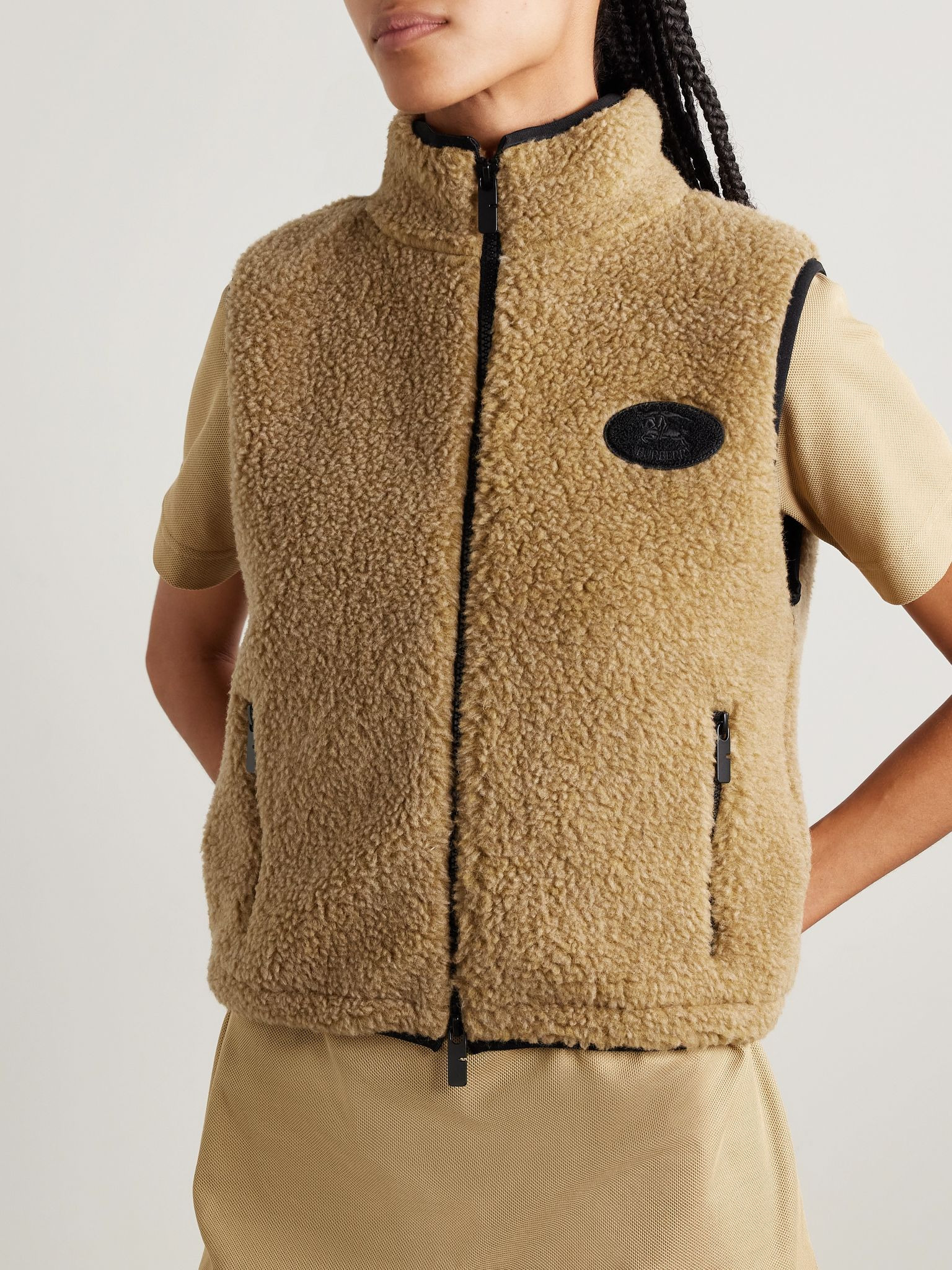 Appliquéd fleece vest Sand - 3