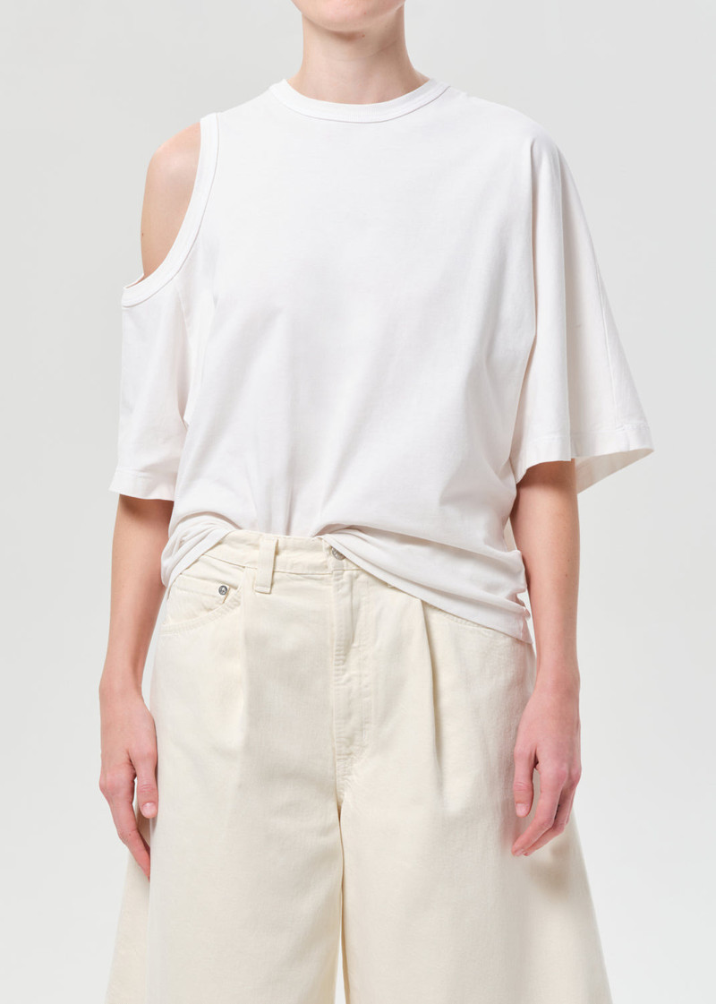 AGOLDE SHOULDER CUT OUT T-SHIRT IN WHITE ASH outlook