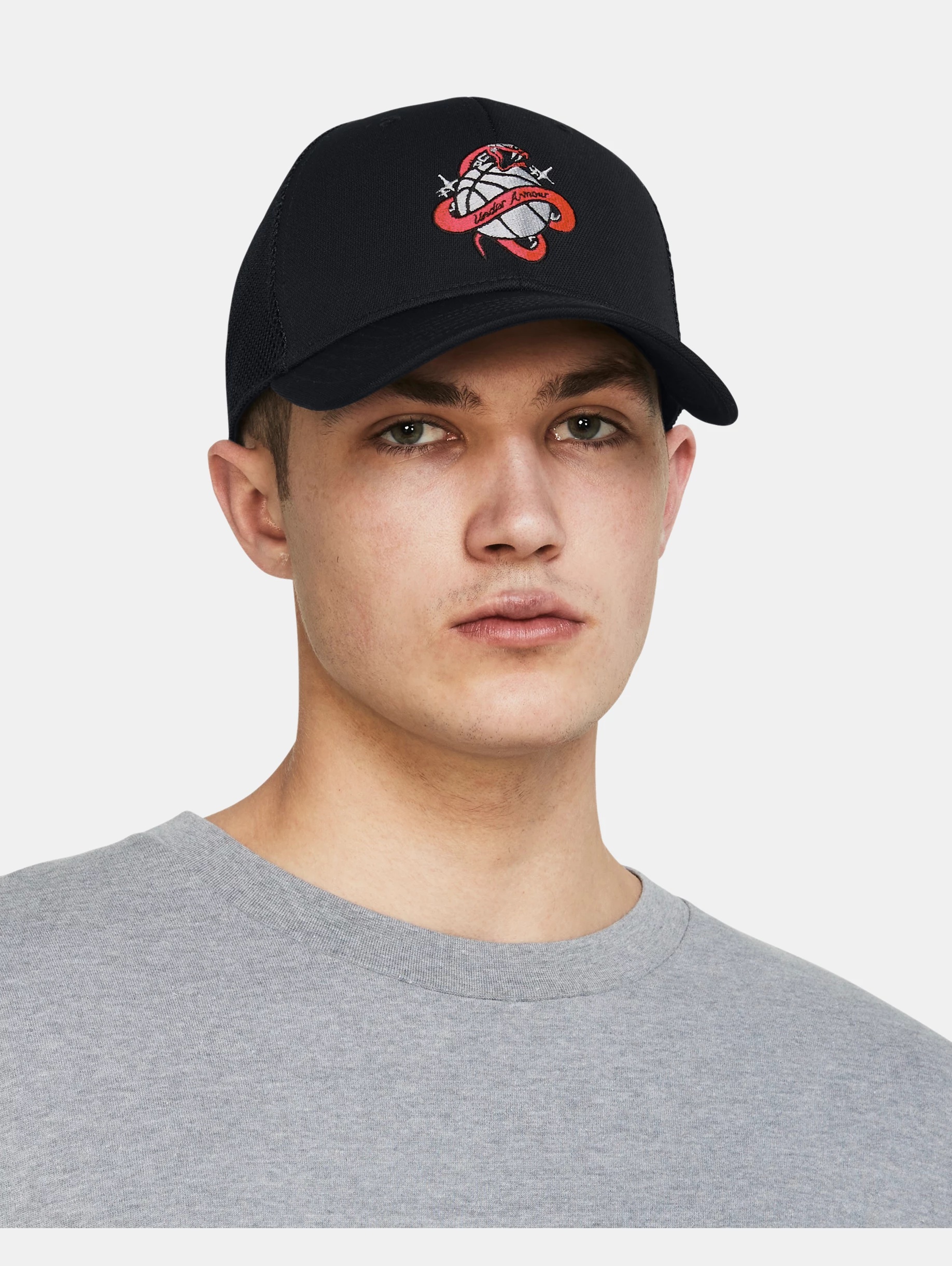 Men's UA Blitzing Trucker Hat 3