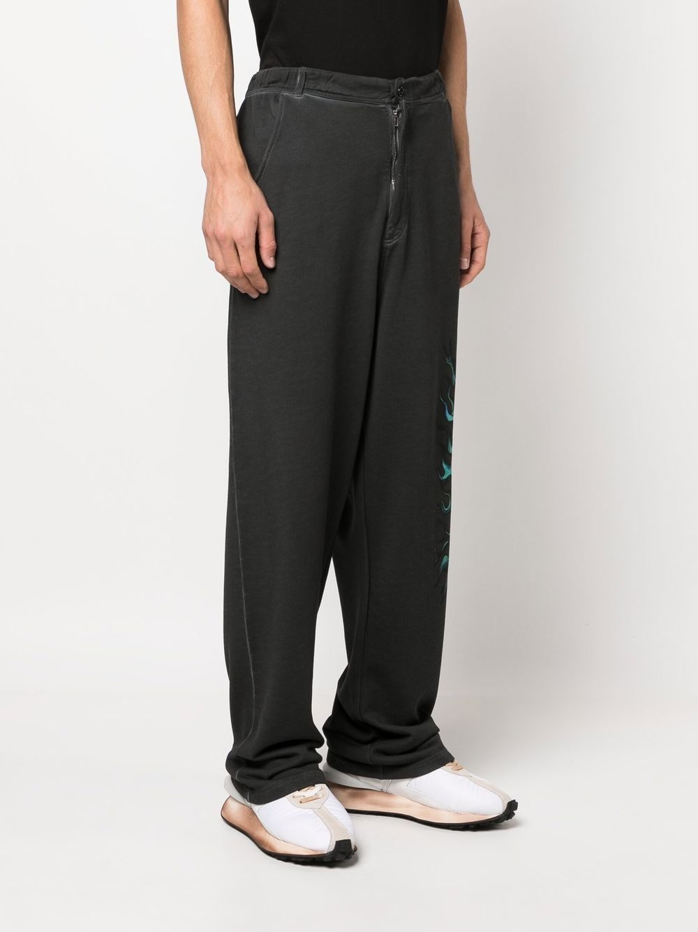 graphic-print straight trousers - 3