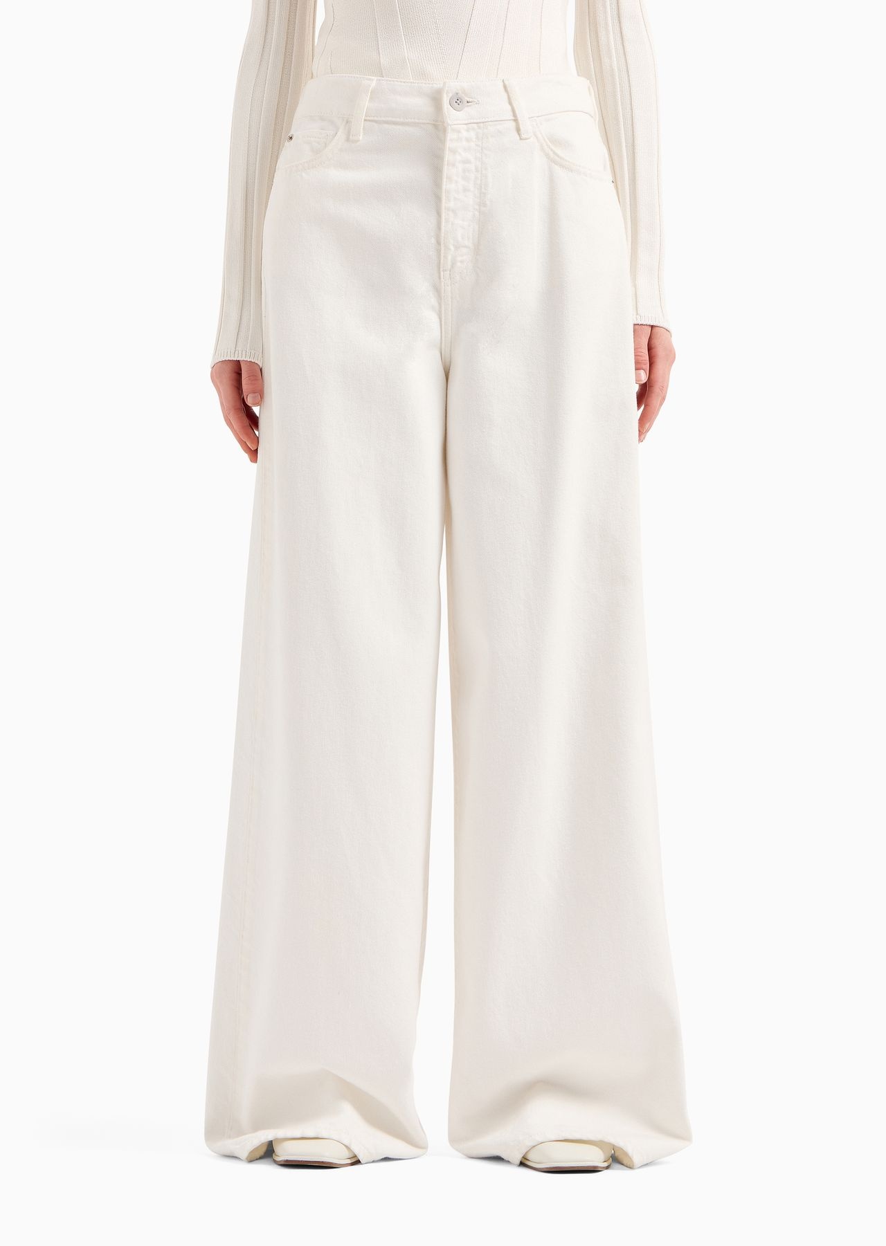 J1C Medium-high rise, wide-leg jeans in cotton drill with embroidery - 2