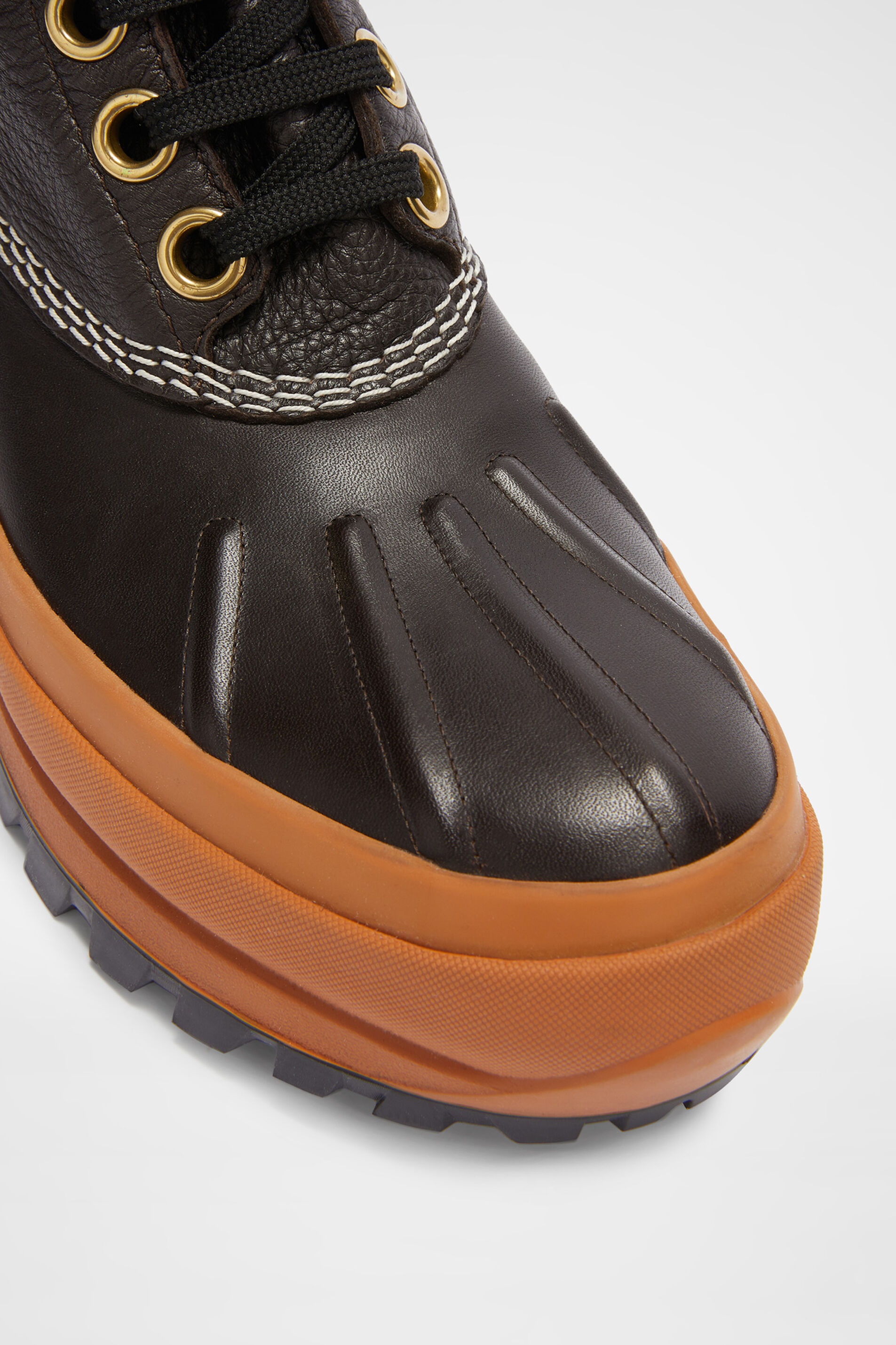 Lace-up Hiking Boots - 6