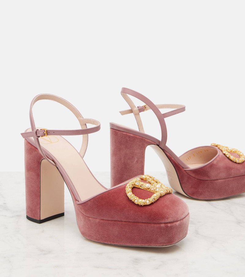 VLogo 115 velvet platform pumps 5