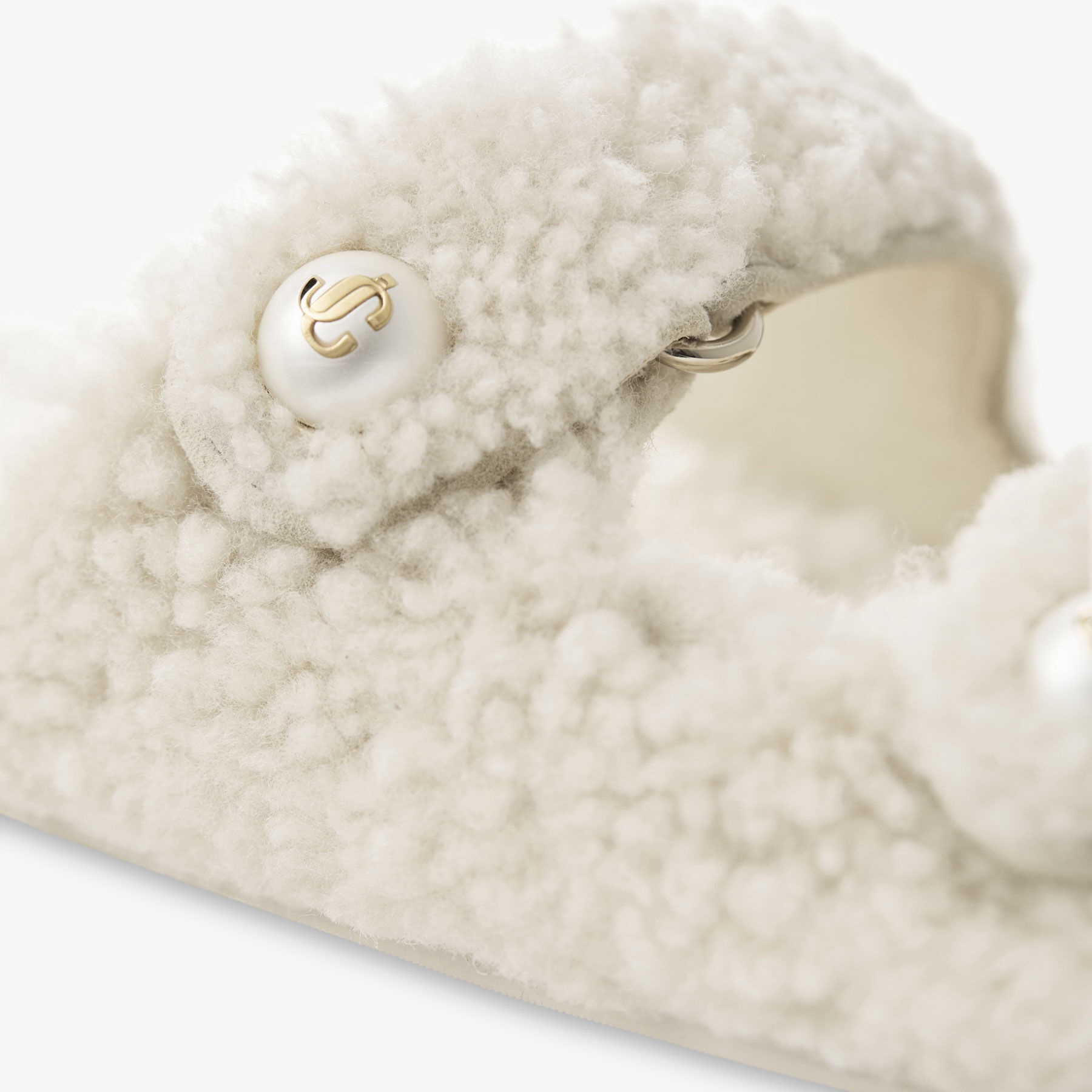Fayence Sandal
Natural Curly Shearling Sandals - 3