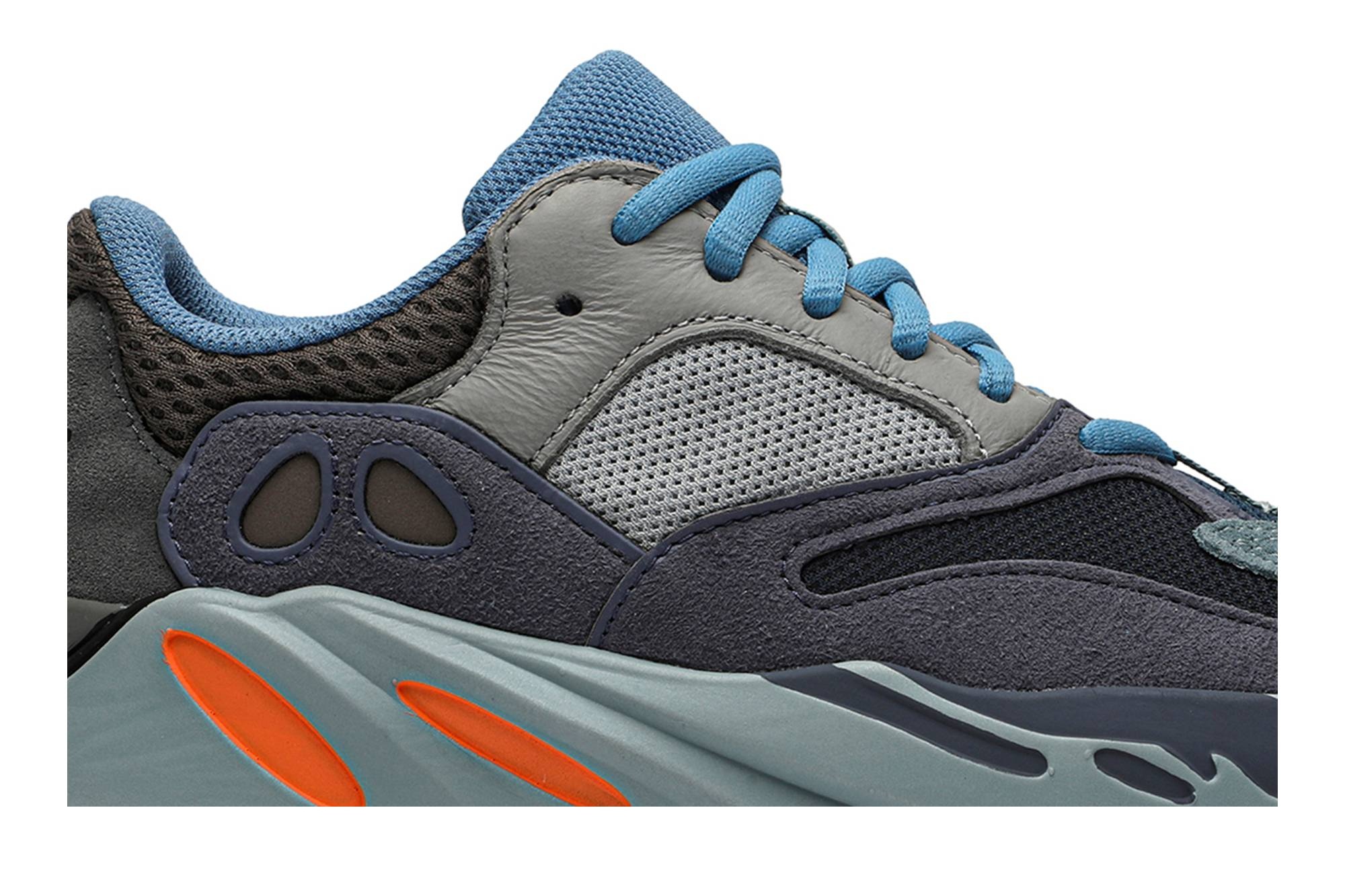 Yeezy Boost 700 'Carbon Blue' - 2