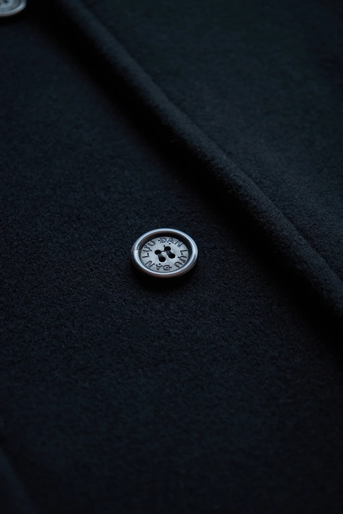 Lu'u Dan Heavy Double Wool Overcoat Black - 3