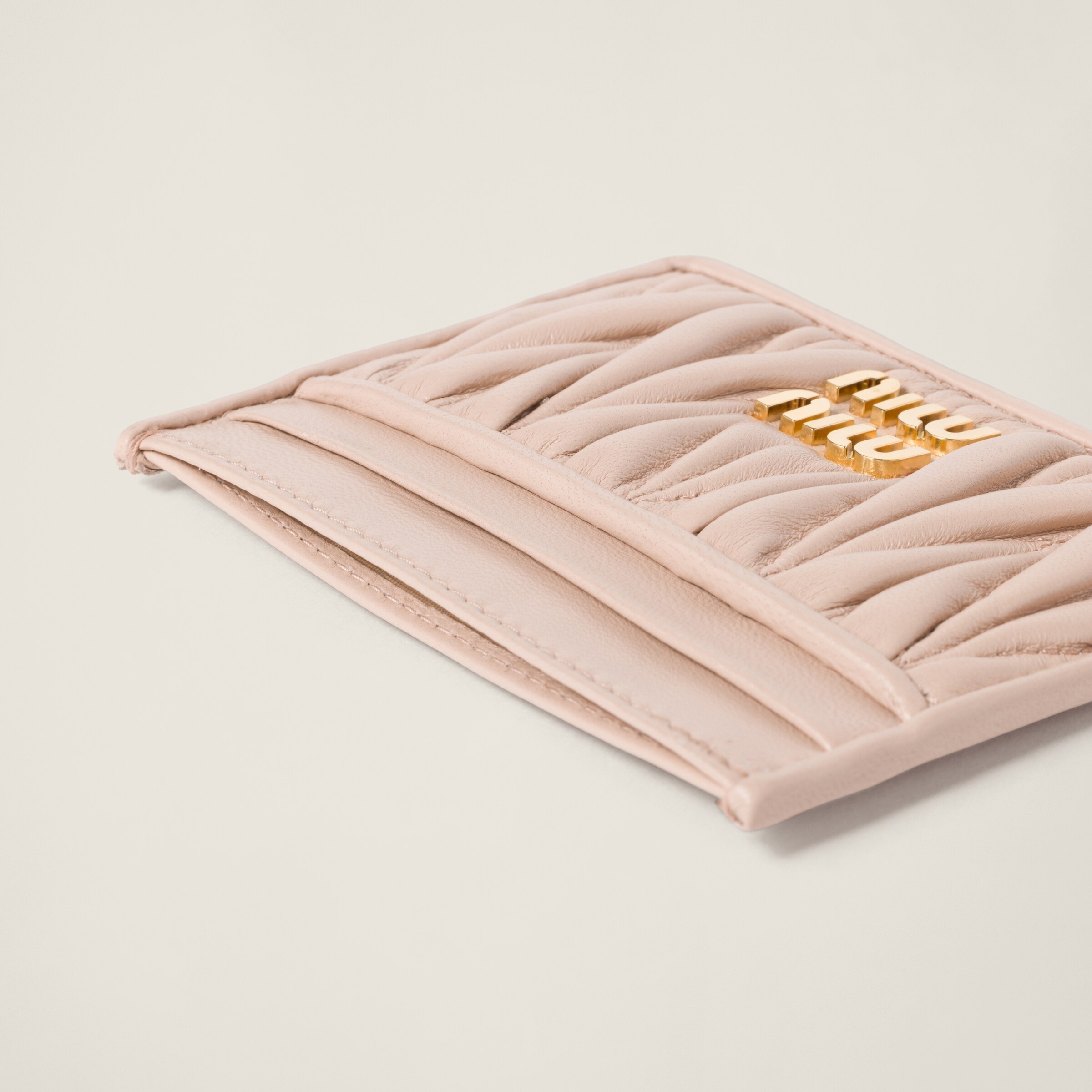 ★MiuMiu★ Matelasse Flap Card Holder Soia 5MC103AFPPF0K57 5 Miu Miu Matelassé Nappa Leather Card Holder | Saks Fifth Avenue