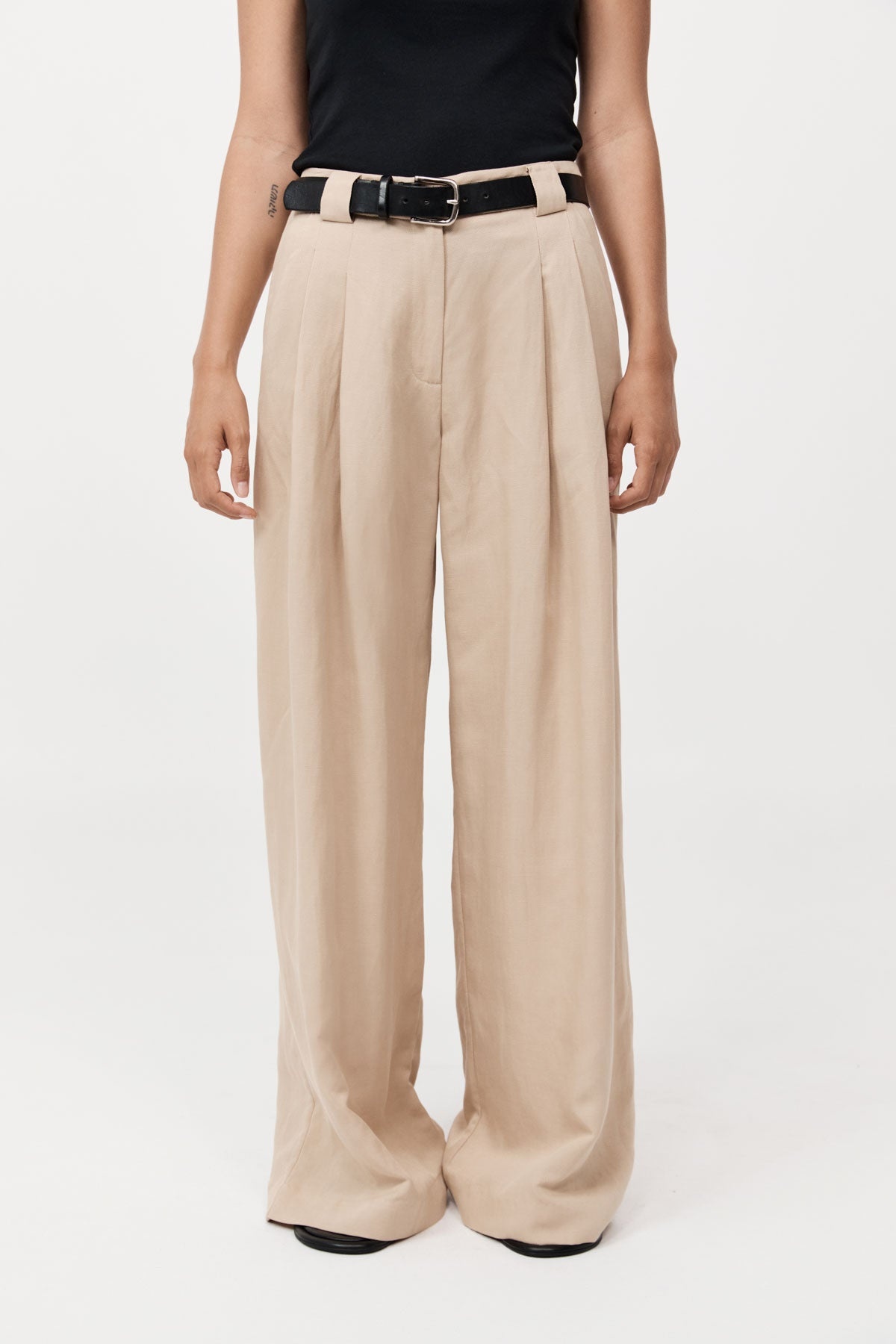 Wide Leg Pleat Pants - Dune - 4