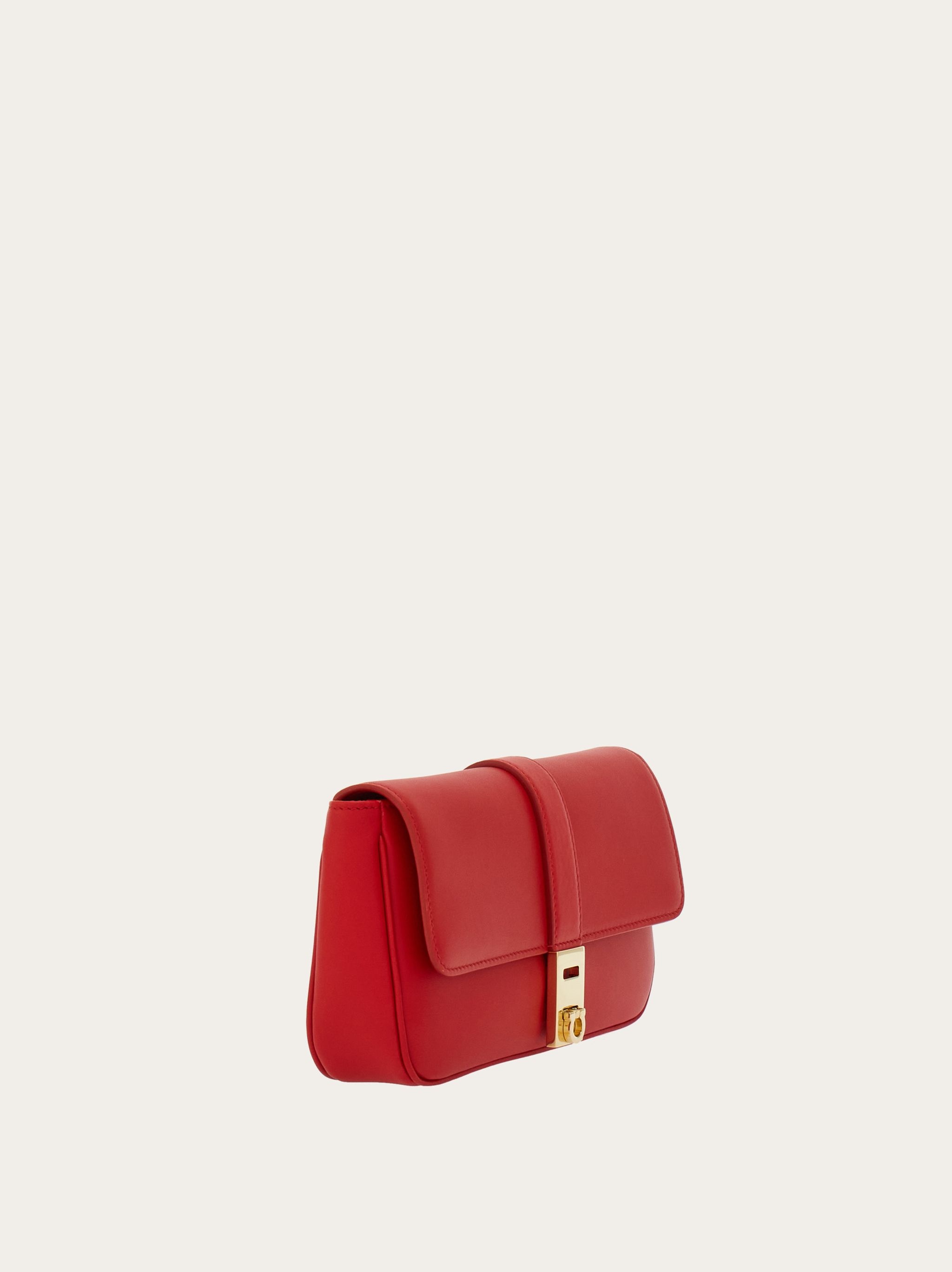 トートバッグ FERRAGAMO GANCINI MINI BAG FERRAGAMO（フェラガモ）の「ミニ トートバッグ（トートバッグ