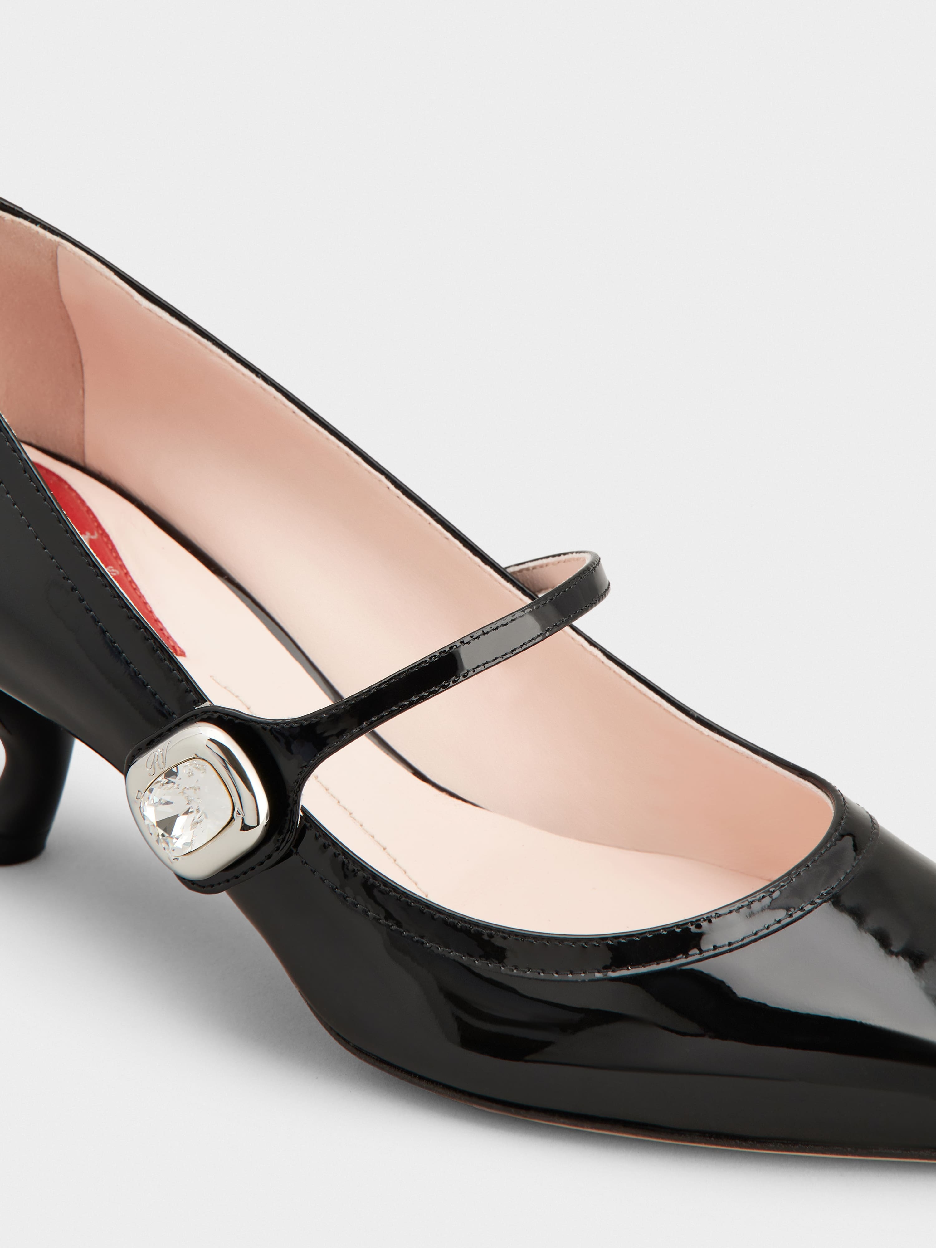 Mary Jane Virgule Pumps in patent leather - 3