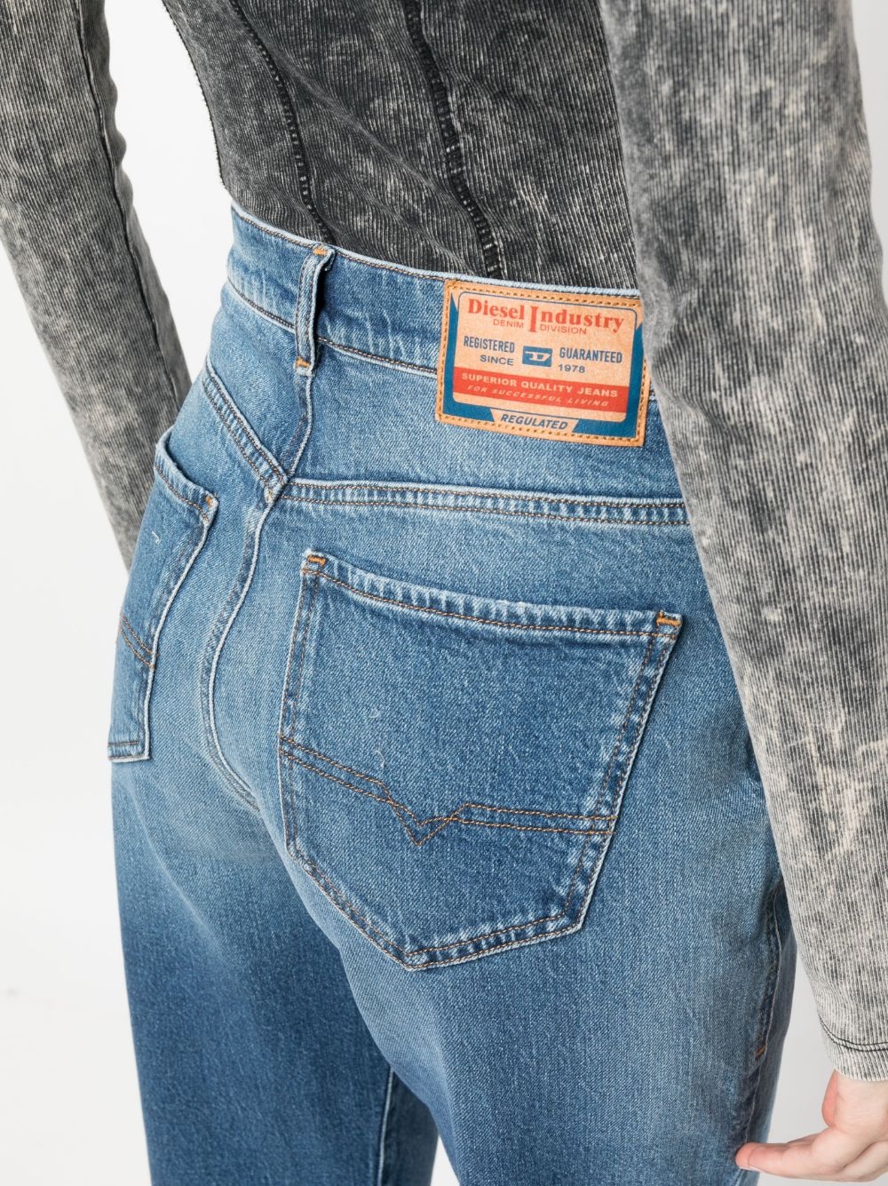 high-waist logo-patch jeans - 5