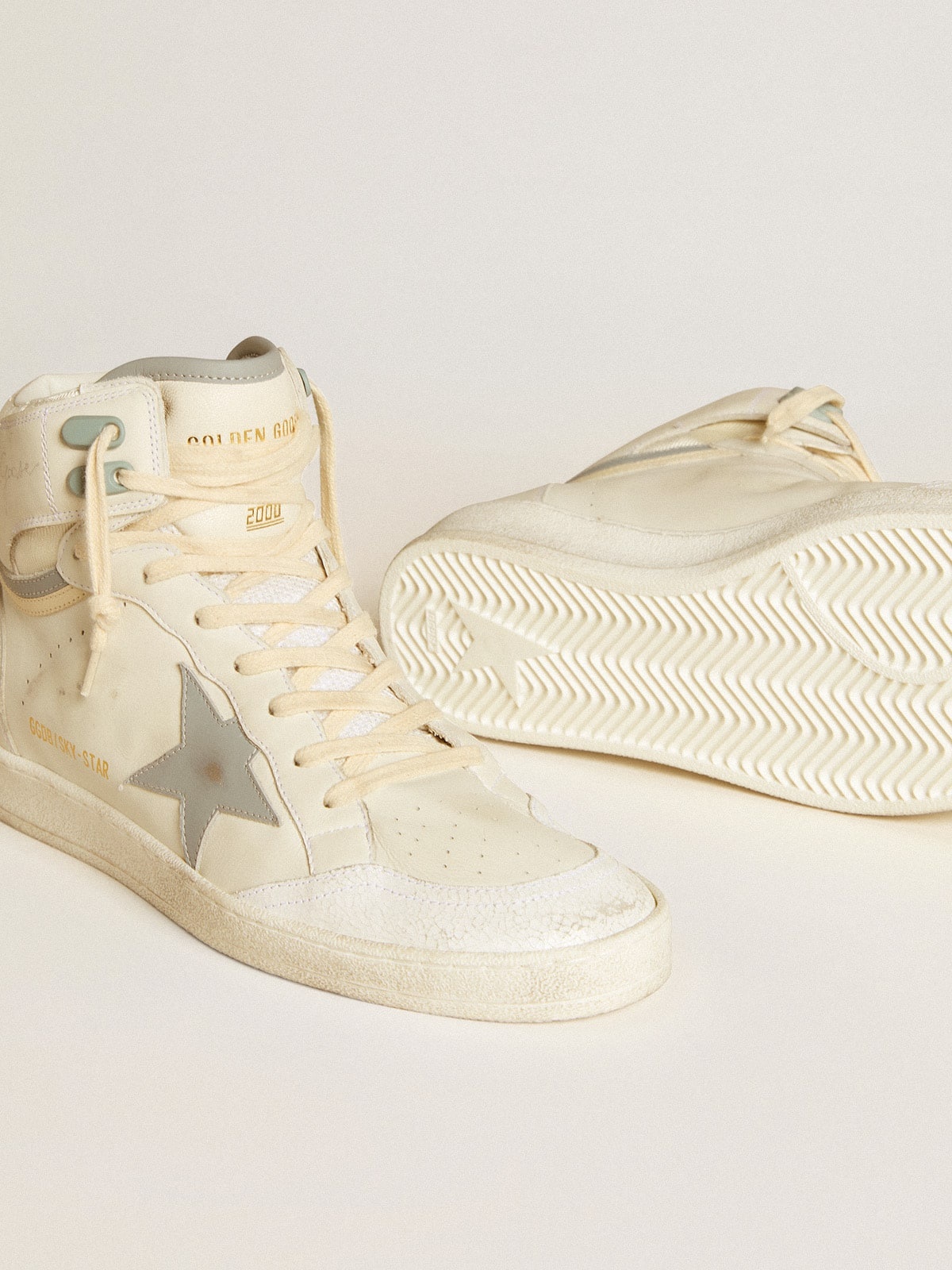 Men's Sky-Star in leather with light blue leather star and white heel tab - 3