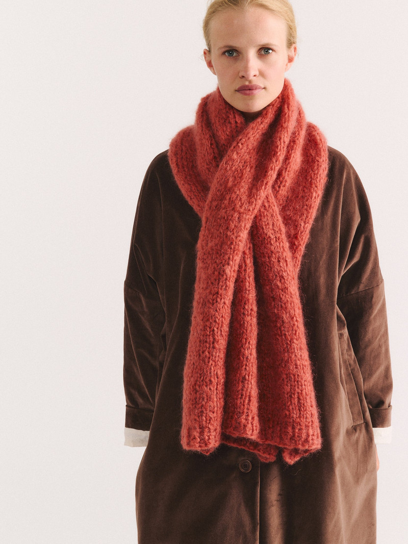 SCARF - MOHAIR - RUST 3