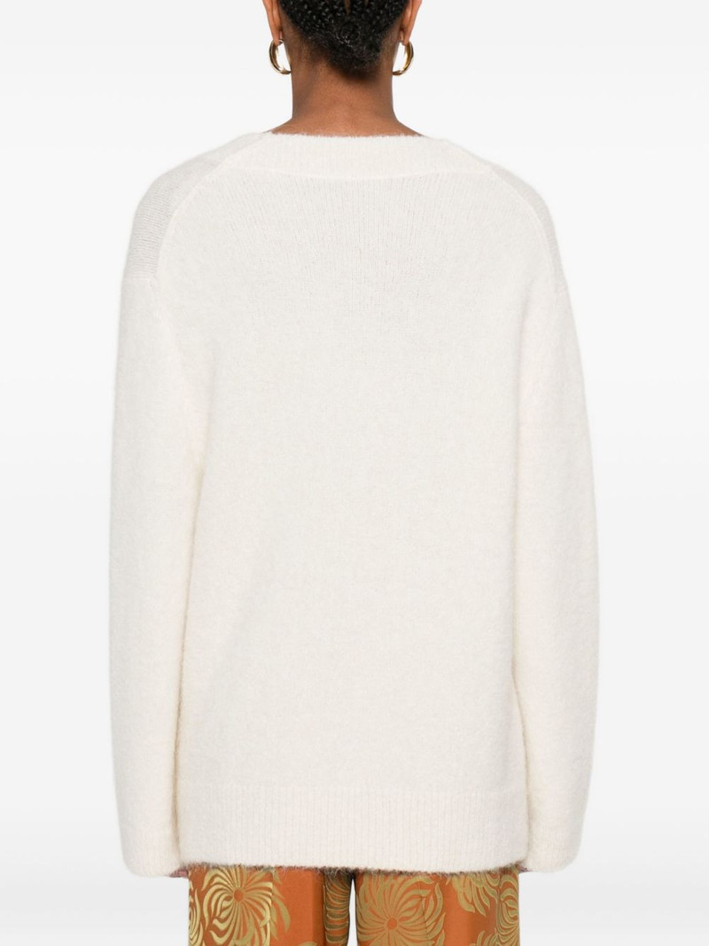 V-neck sweater 4