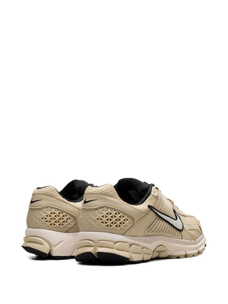 Air Zoom Vomero 5 sneakers 4