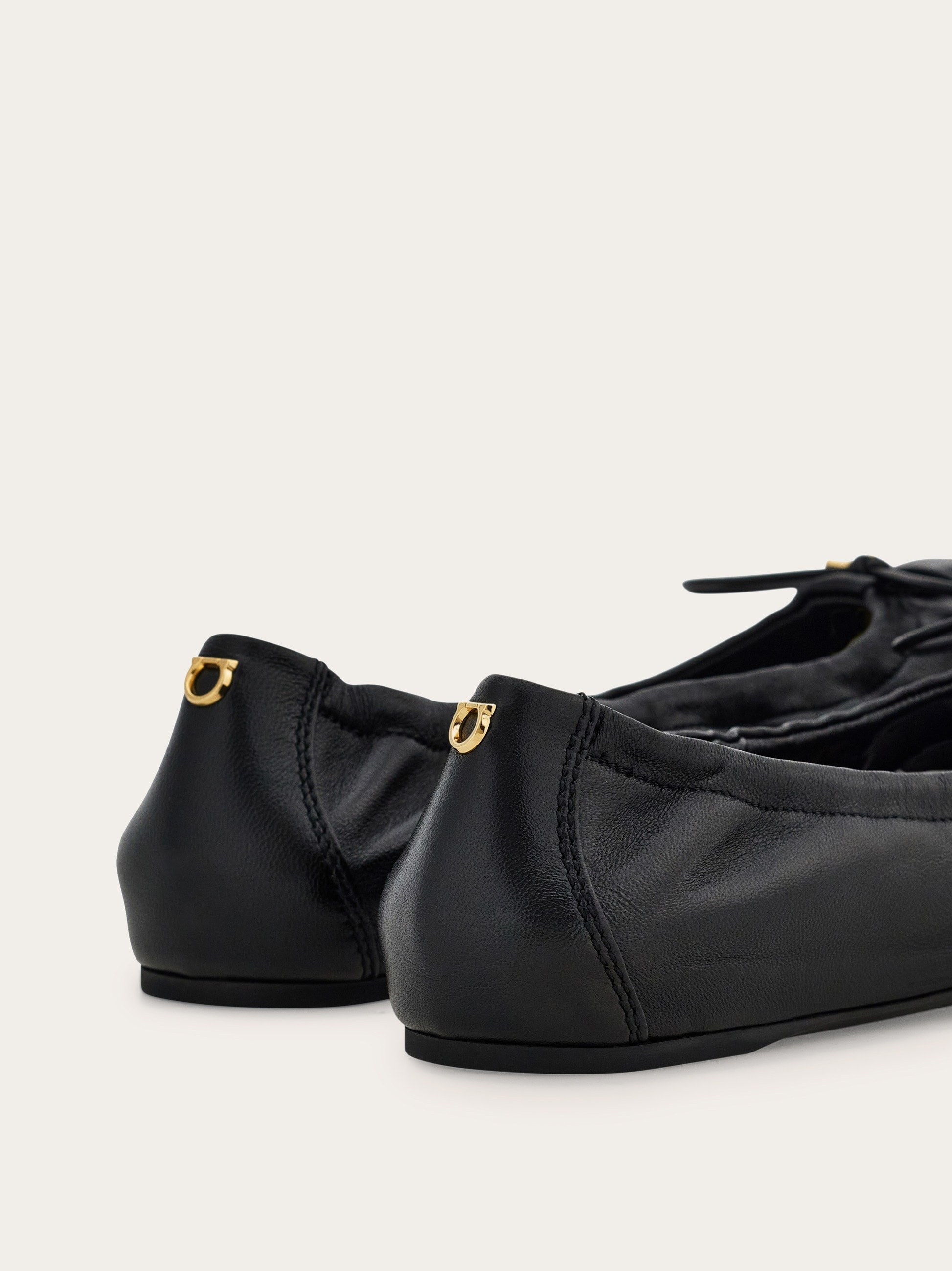 Elasticated ballet flat - 4
