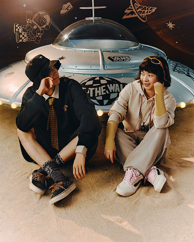 VANS x SPACE MOLLY Authentic Shoe 6