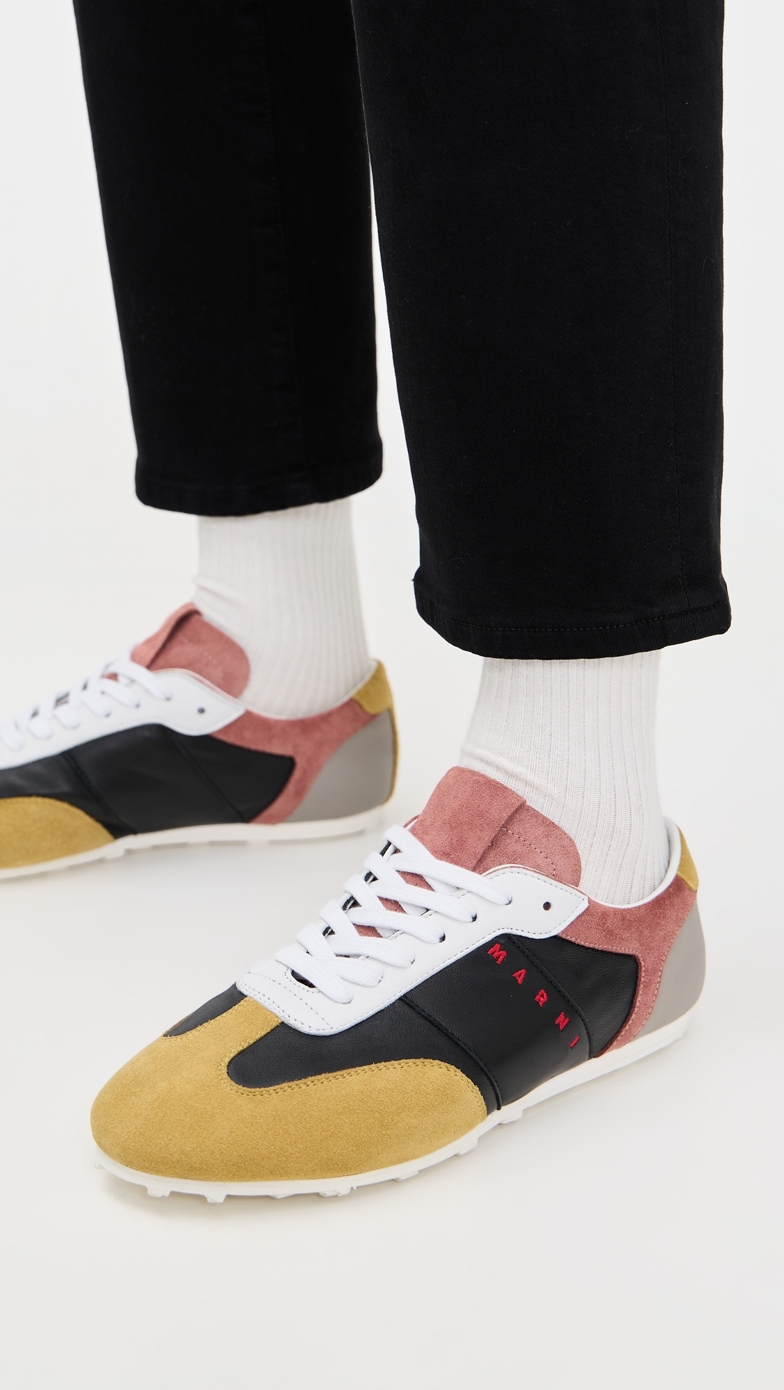 Sneakers - 2