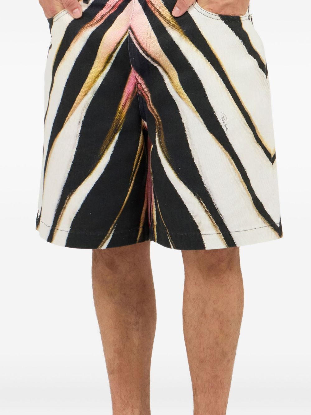 zebra-print denim shorts - 4
