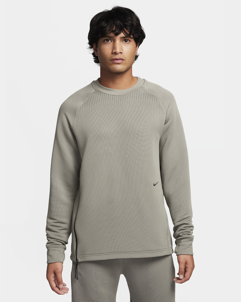 Nike A.P.S. Men's Therma-FIT ADV Versatile Crew - 1