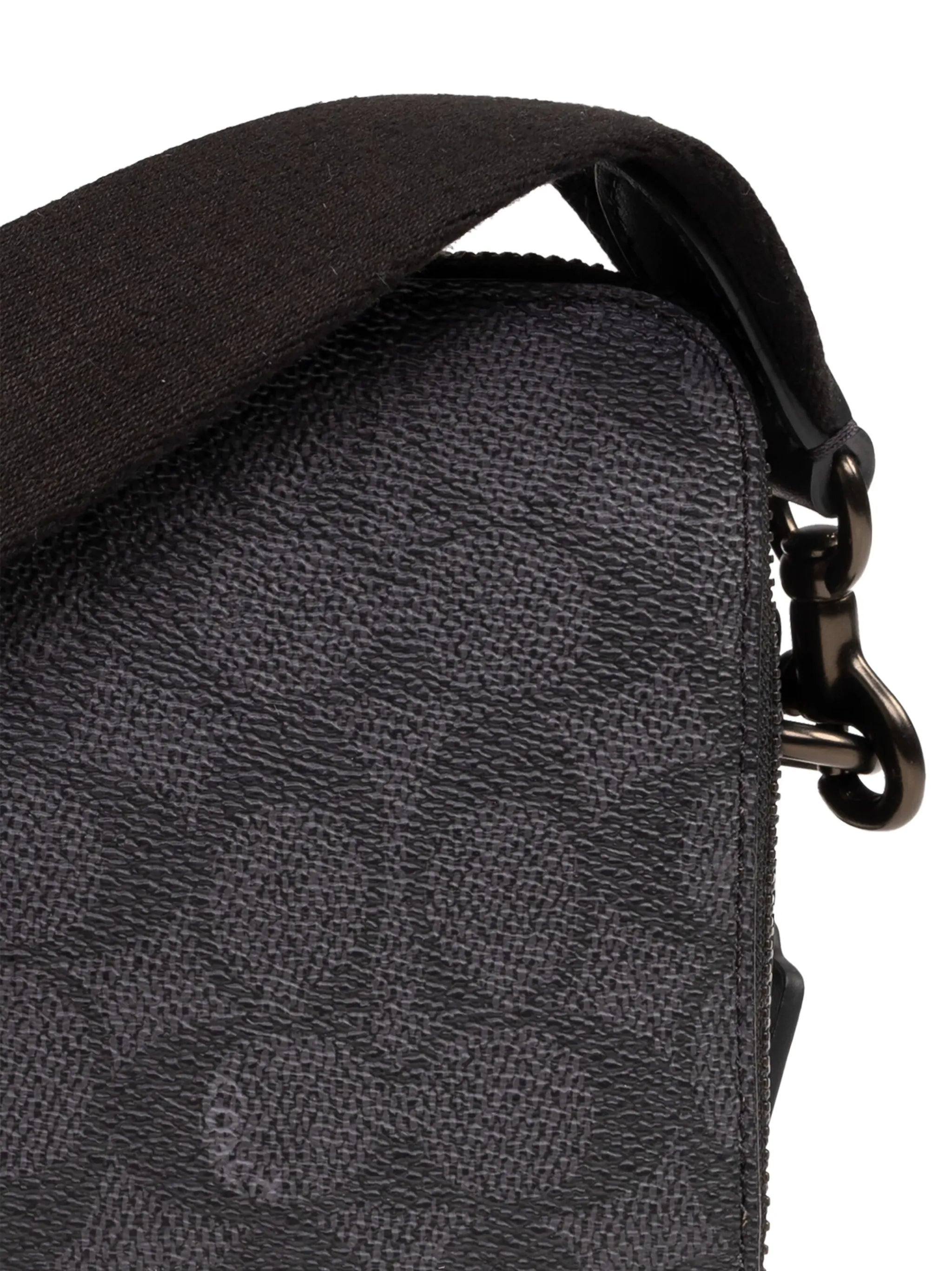 Coach Zipped Leather Messenger Bag - 6