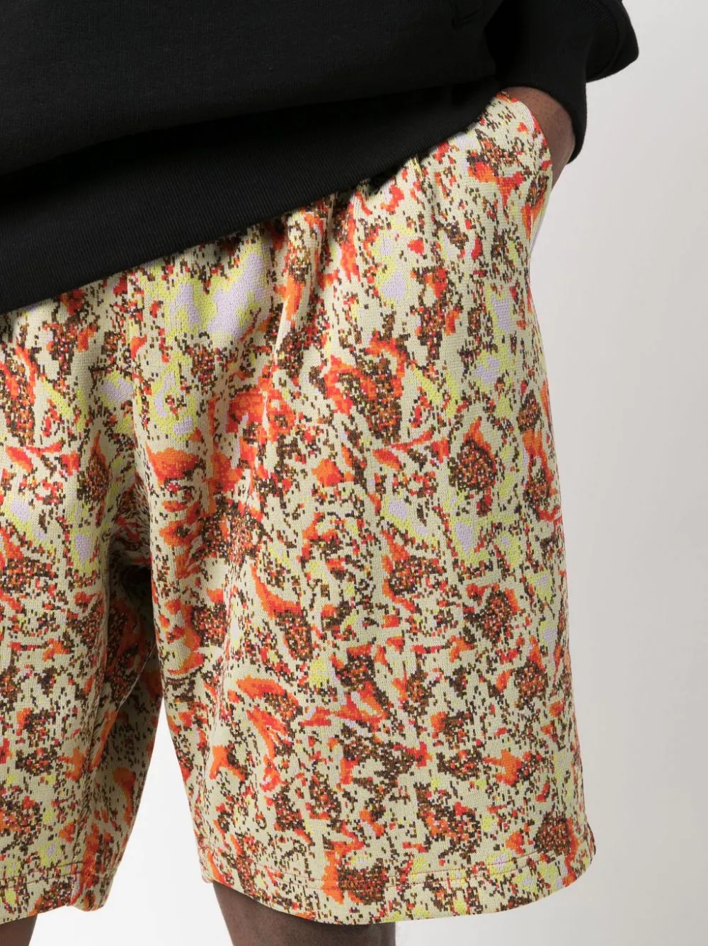 abstract-pattern shorts - 5