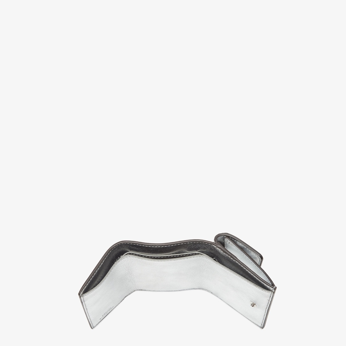 Baguette Micro Trifold - 4