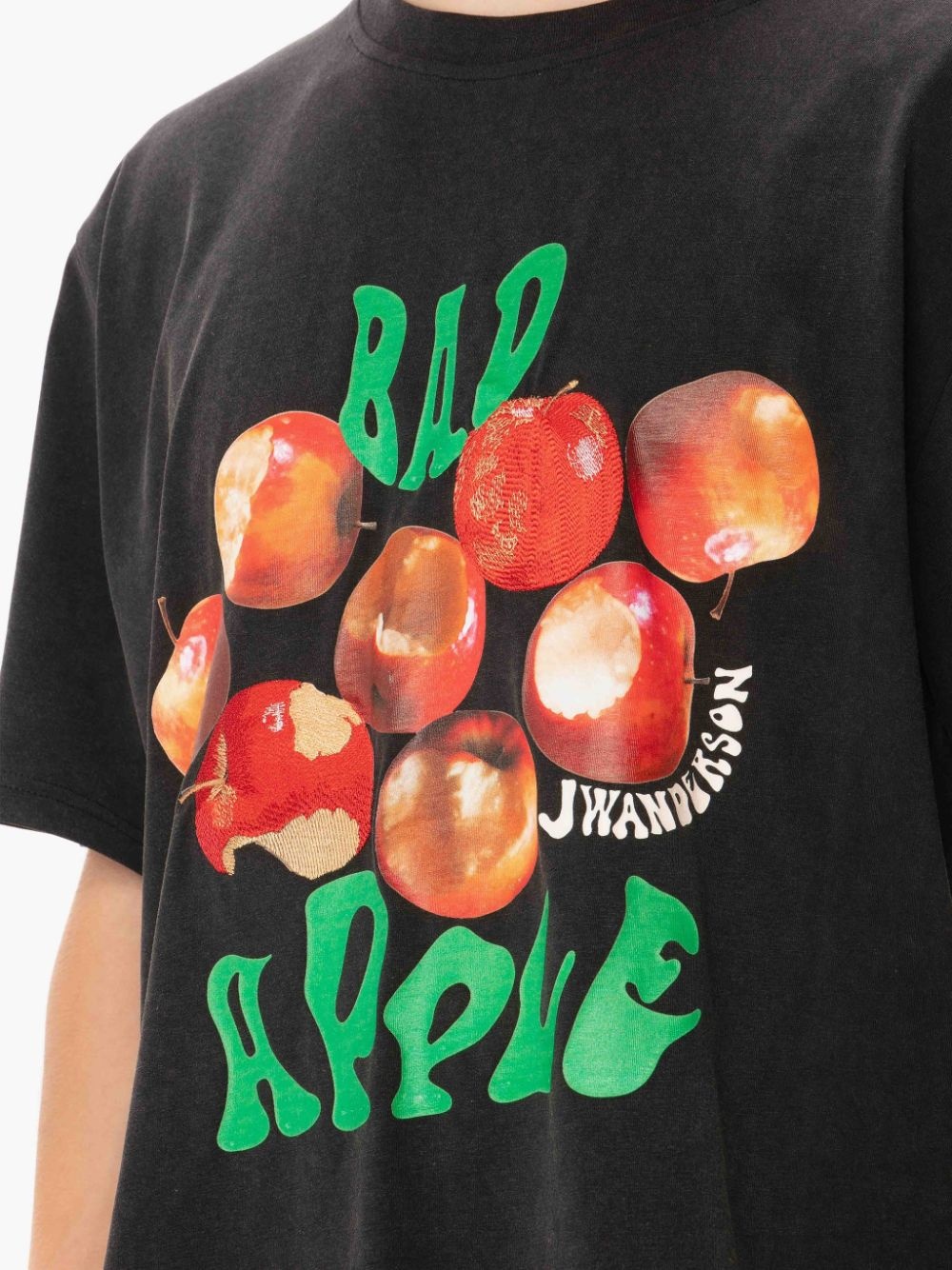 BAD APPLE OVERSIZED T-SHIRT - 6