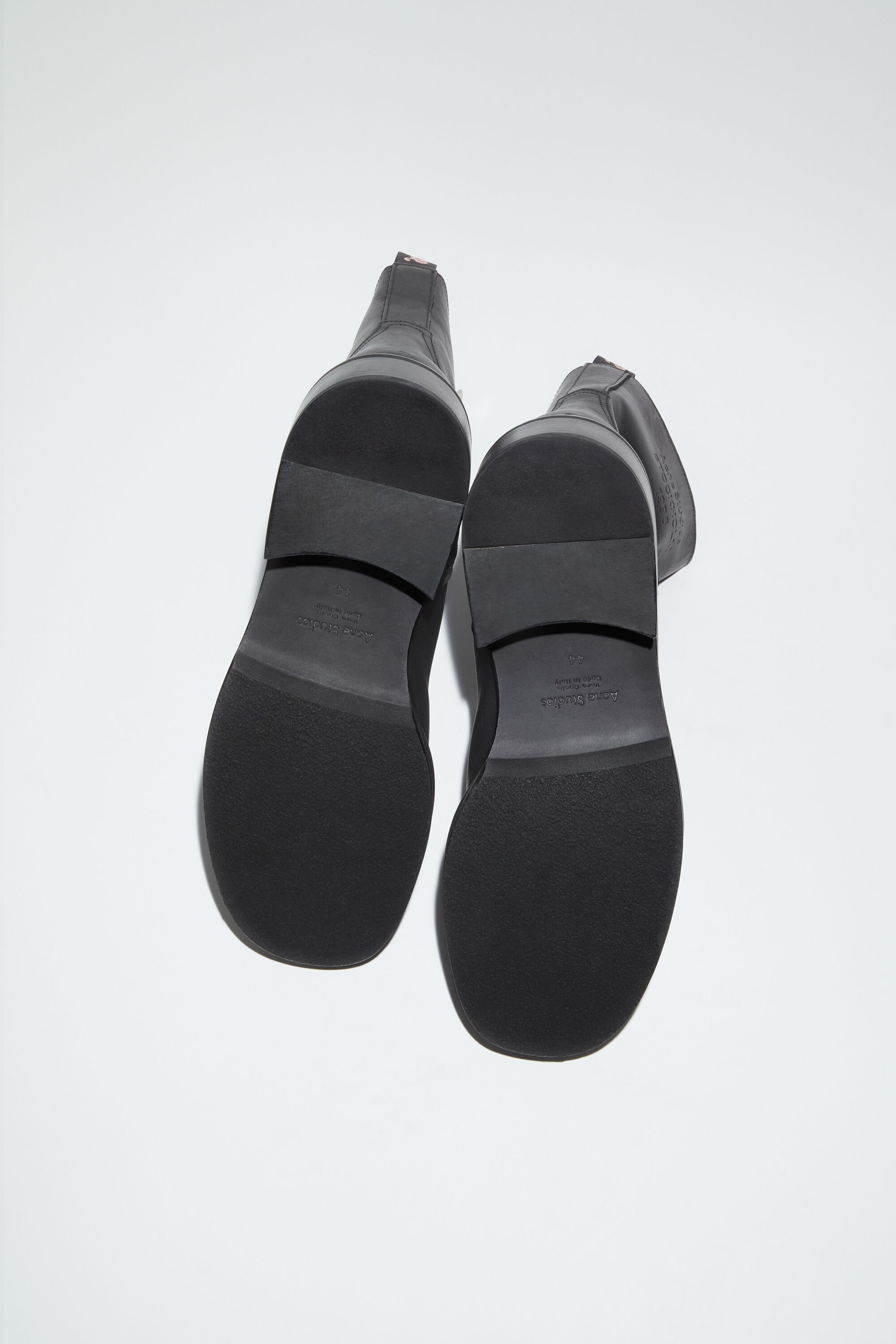 Sprayed leather low boots - Grey - 3