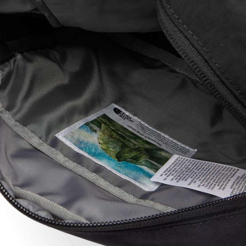 The North Face Berkeley Cross-Body Bag 6