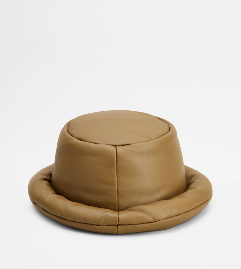 Tod's HAT IN LEATHER - BEIGE outlook