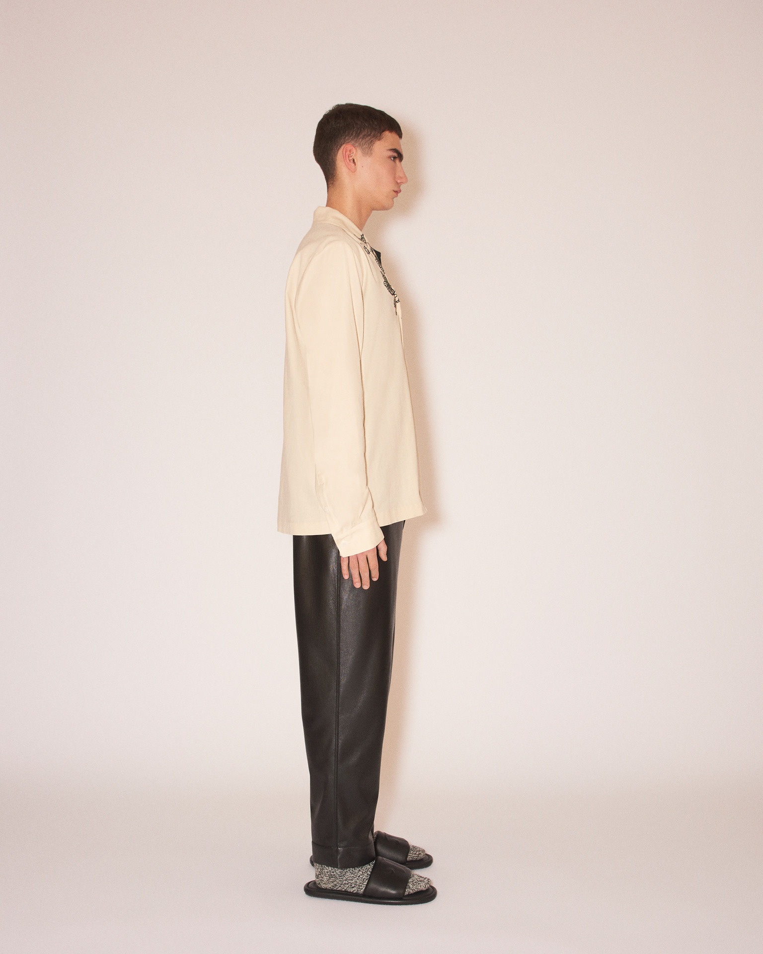 DUCO - Embroidered slub short-sleeve shirt - Creme - 4