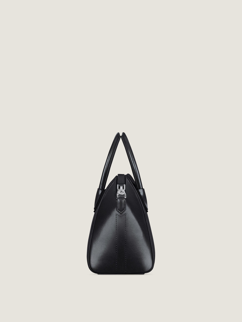 Givenchy SMALL ANTIGONA BAG IN BOX LEATHER outlook