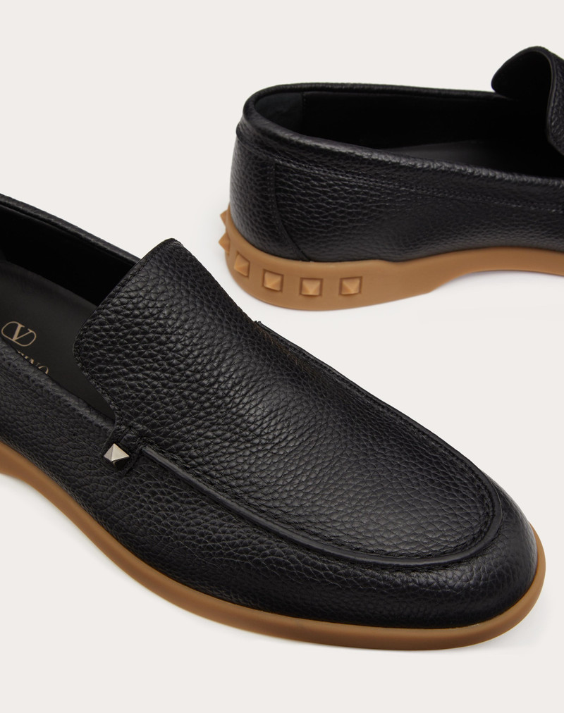 LEISURE FLOWS SLIP-ON IN GRAINY CALFSKIN 5