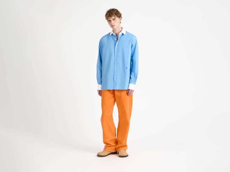 JW Anderson CONTRAST COLLAR DRESS SHIRT IN CORNFLOWER BLUE outlook