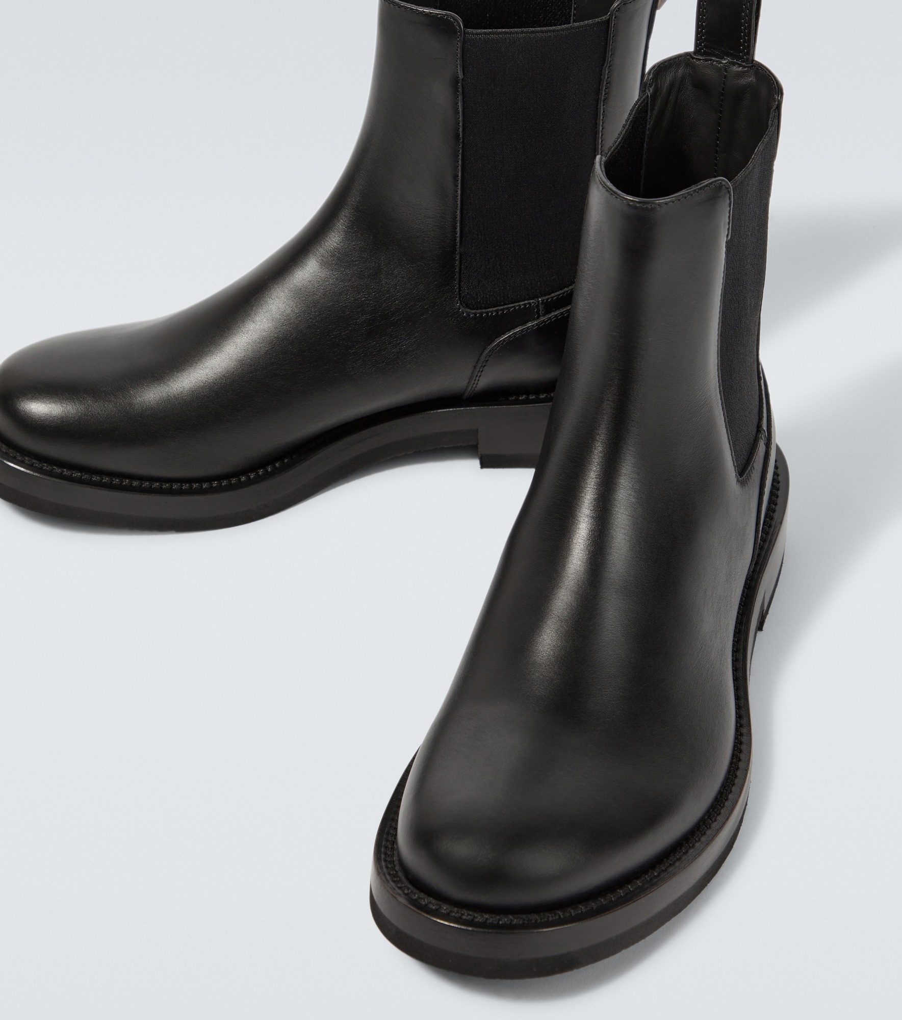 Leather Chelsea boots - 3