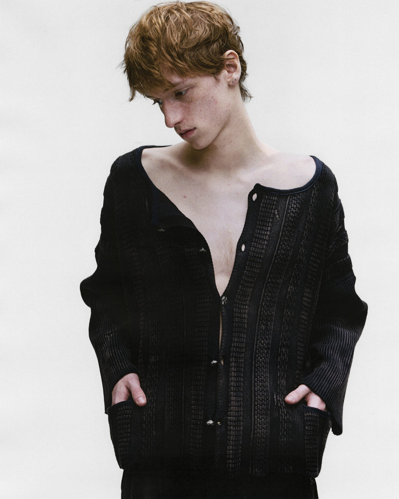 ARTIST'S GRAVE ANTIQUE SWEATER 3