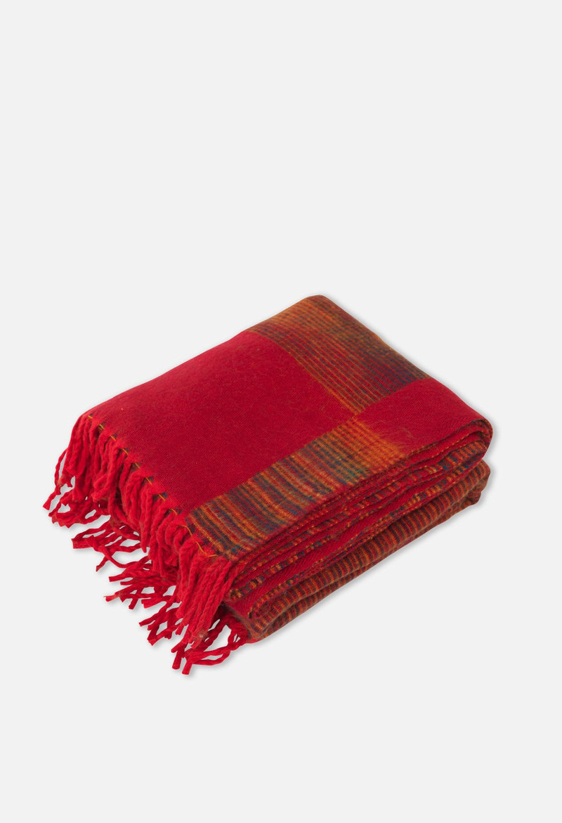 John Elliott KATHMANDU WOOL THROW outlook