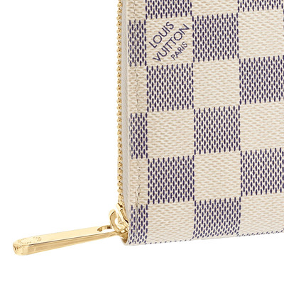 Louis Vuitton Zippy Wallet outlook